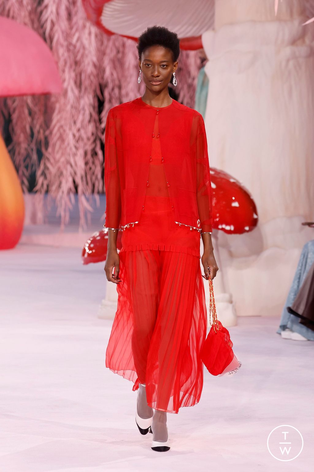 Fashion Week Paris Spring/Summer 2026 look 3 from the Chanel collection 高级定制