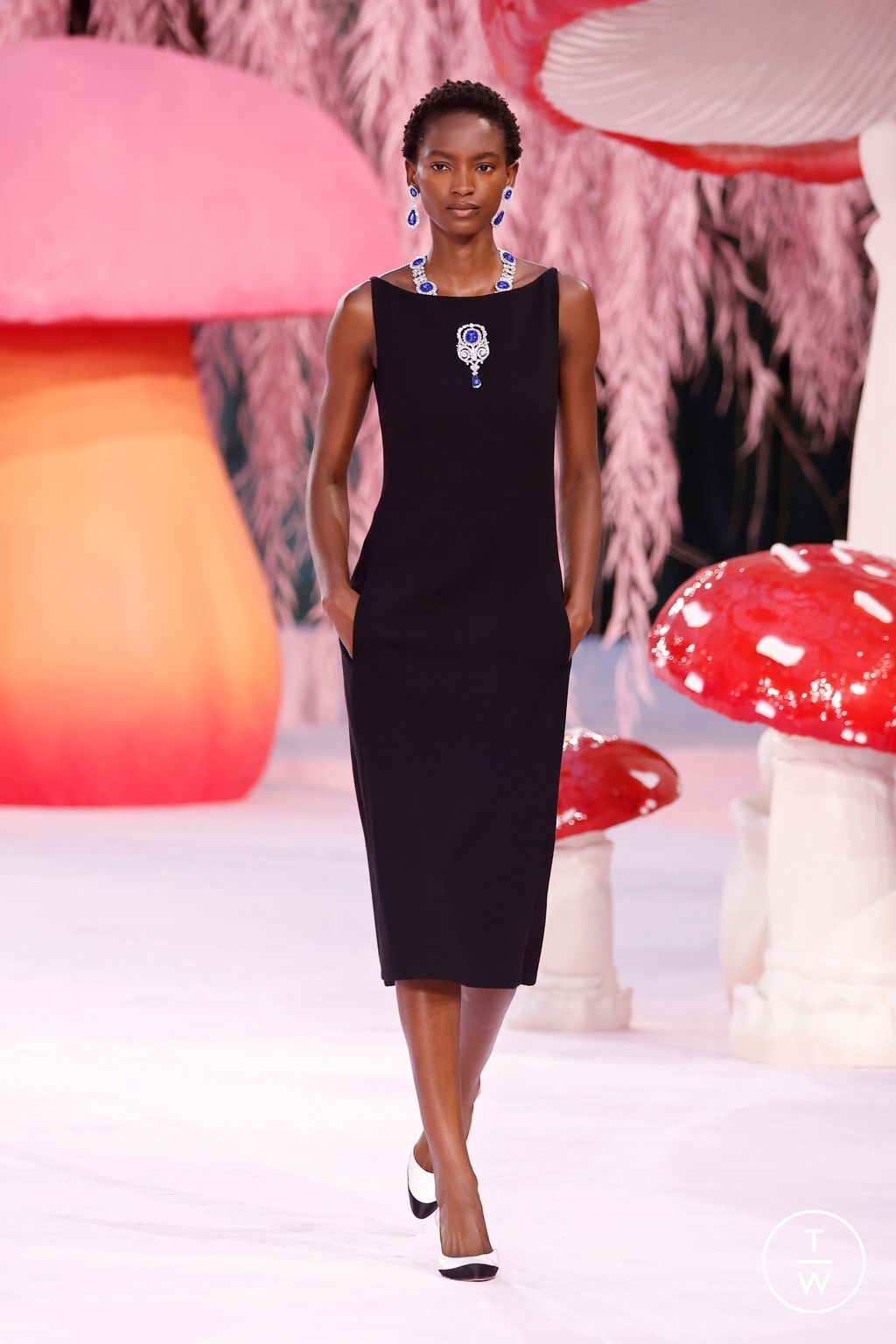 Fashion Week Paris Spring/Summer 2026 look 17 from the Chanel collection 高级定制