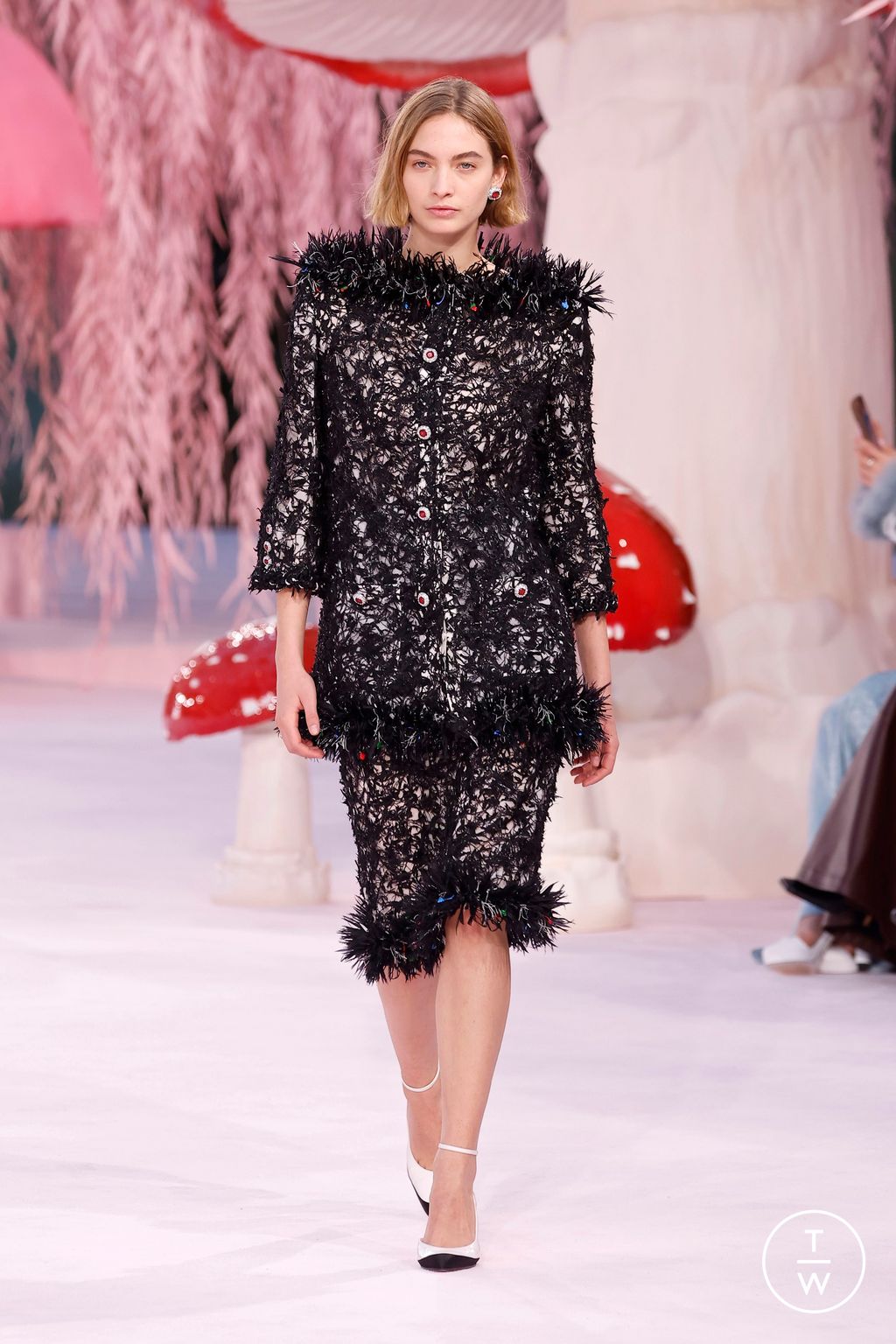 Fashion Week Paris Spring/Summer 2026 look 23 from the Chanel collection 高级定制