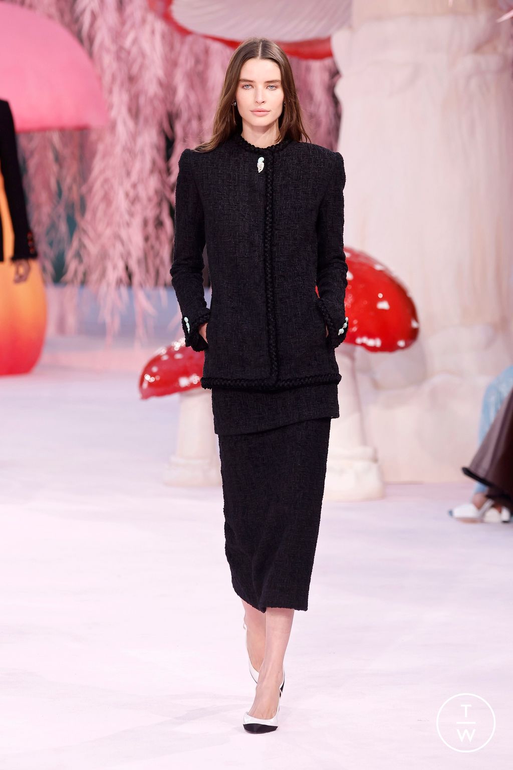 Fashion Week Paris Spring/Summer 2026 look 53 from the Chanel collection 高级定制