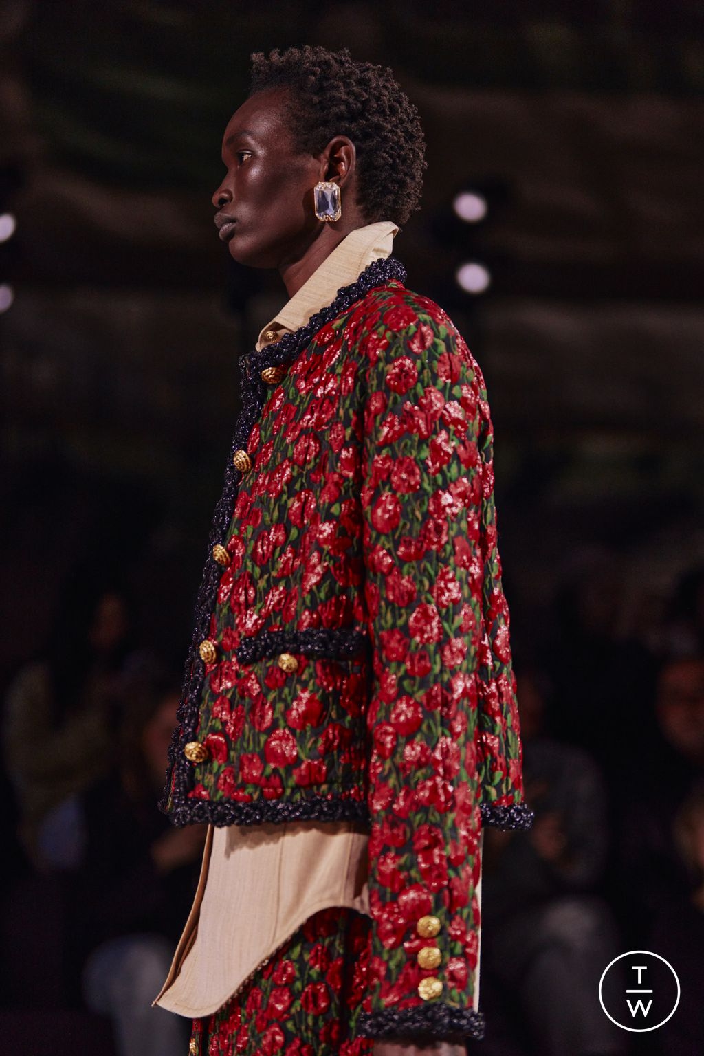 Fashion Week Paris Fall/Winter 2026 look 6 from the Chanel collection 女装配饰