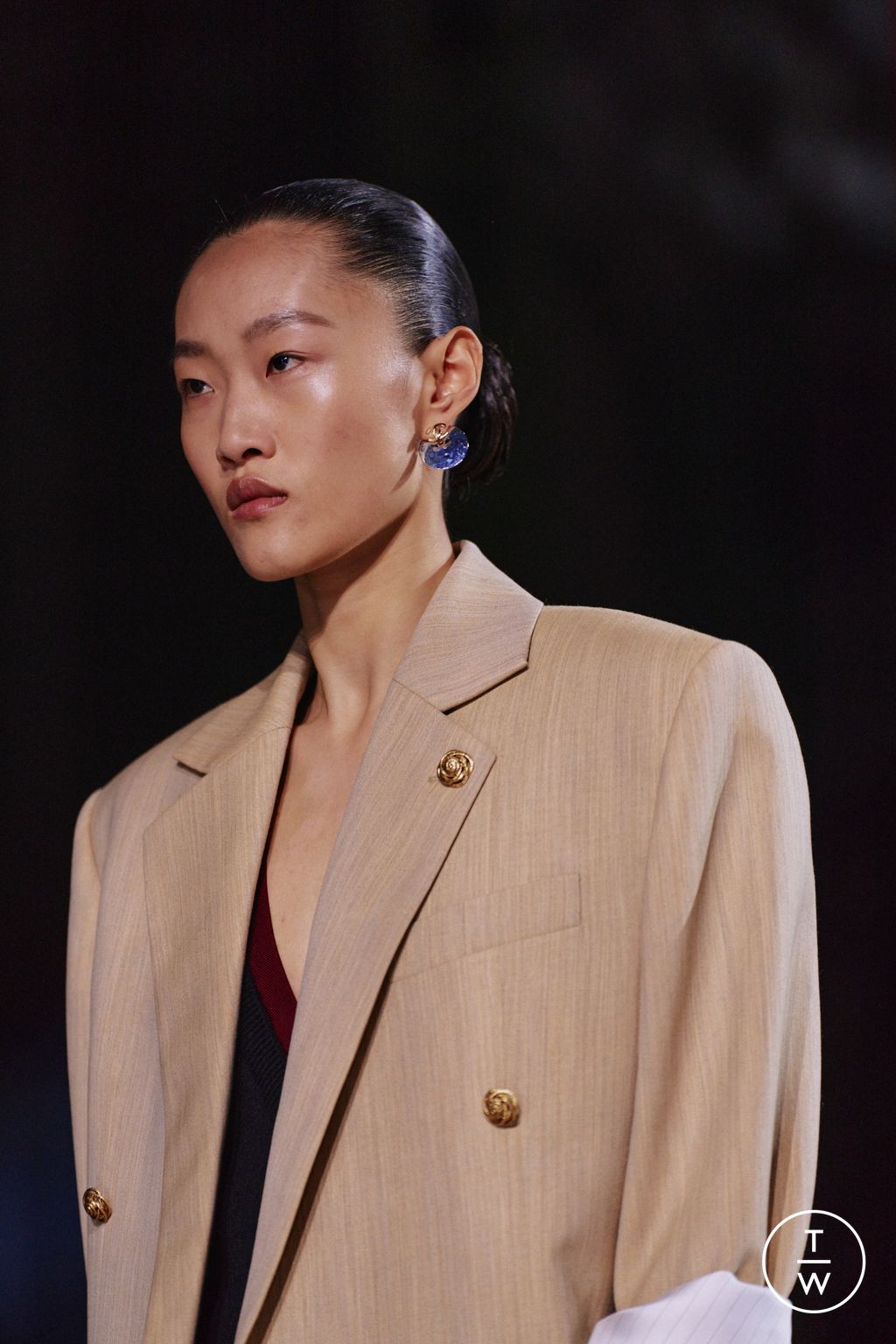 Fashion Week Paris Fall/Winter 2026 look 8 from the Chanel collection 女装配饰