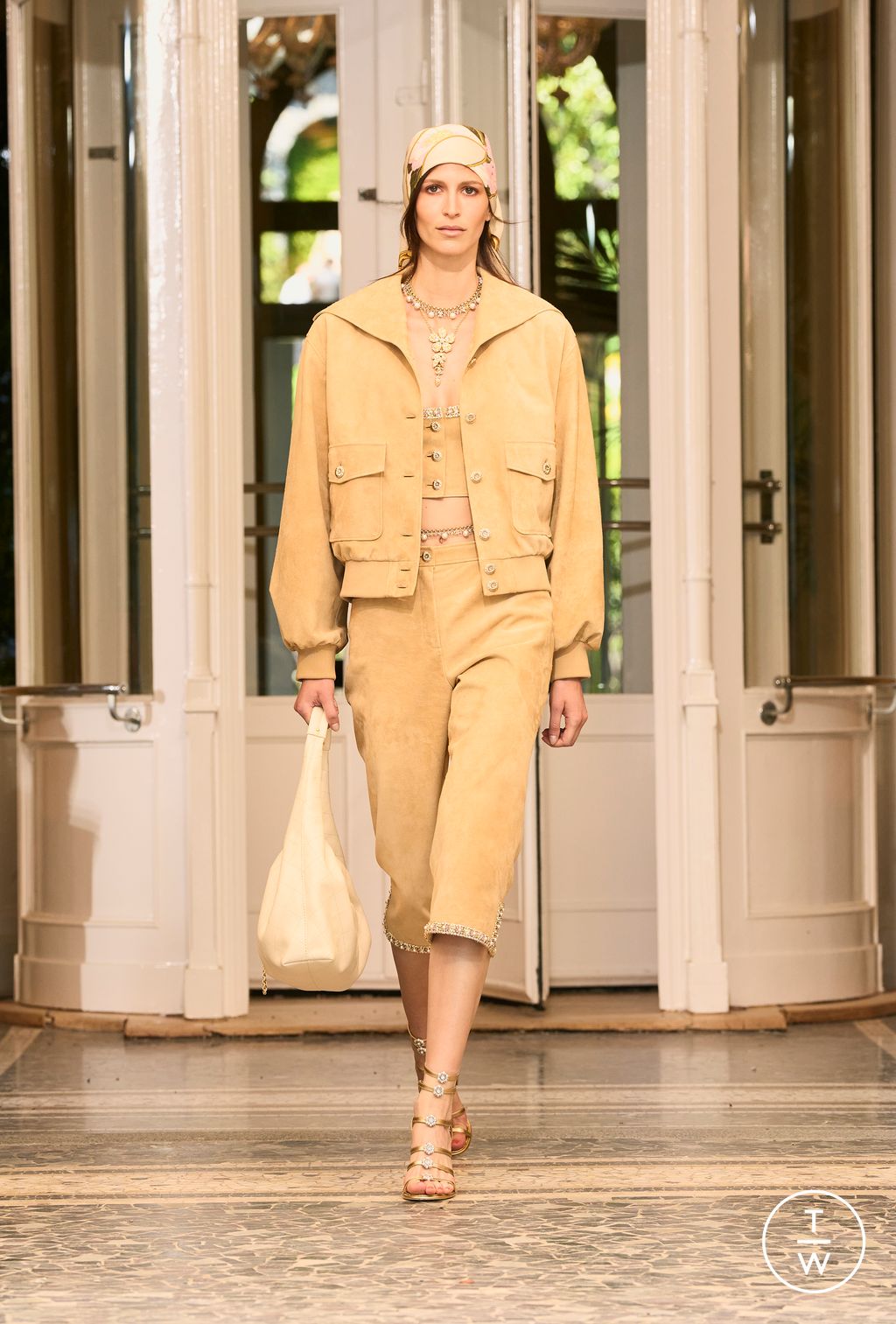 Fashion Week Paris Resort 2026 look 14 from the Chanel collection womenswear