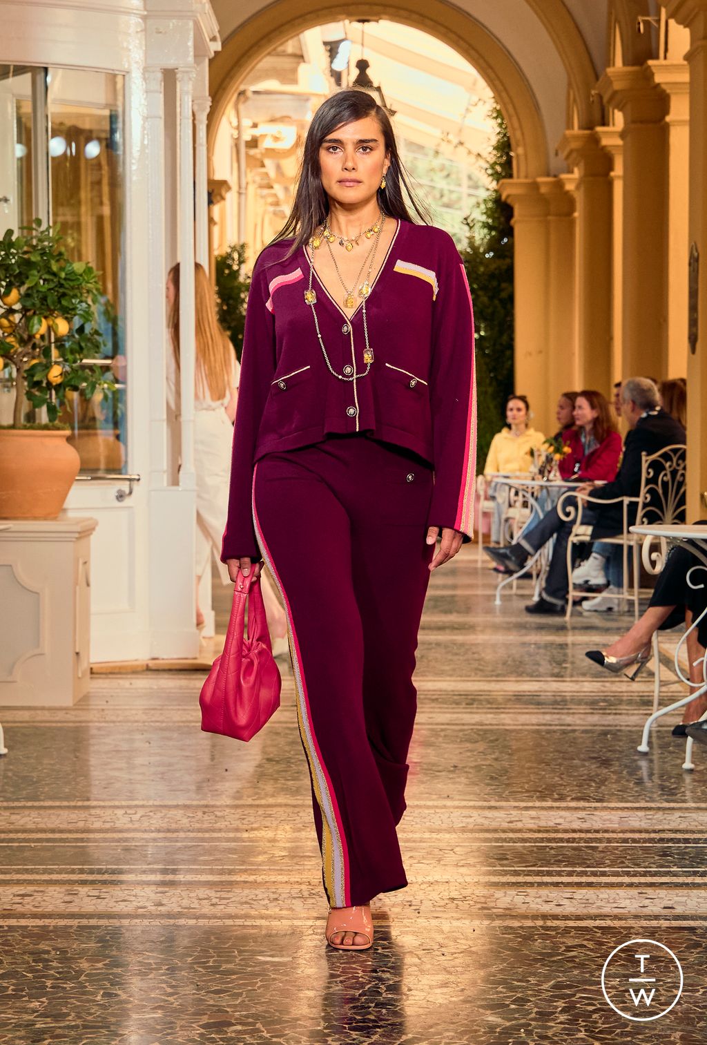 Fashion Week Paris Resort 2026 look 32 from the Chanel collection womenswear