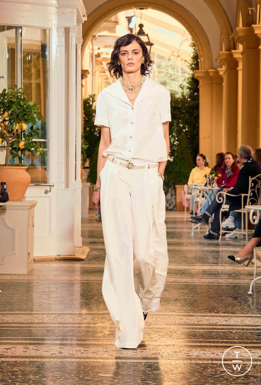 Fashion Week Paris Resort 2026 look 38 from the Chanel collection womenswear
