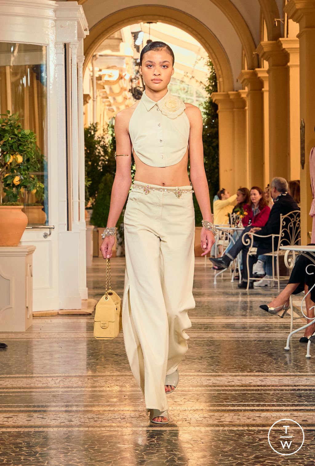 Fashion Week Paris Resort 2026 look 44 from the Chanel collection womenswear