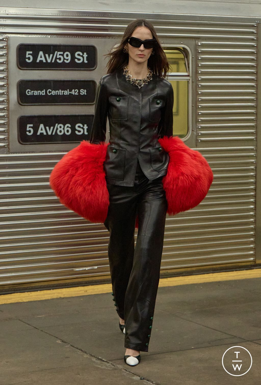 Fashion Week Paris Pre-Fall 2026 look 18 from the Chanel collection womenswear