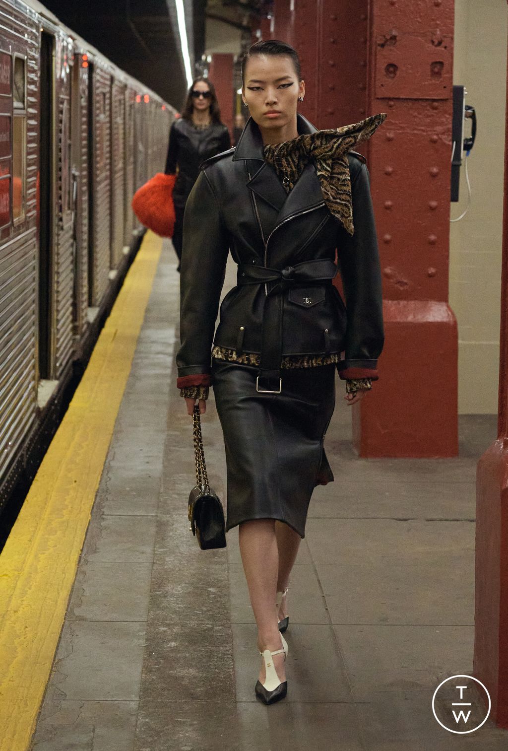 Fashion Week Paris Pre-Fall 2026 look 19 from the Chanel collection womenswear