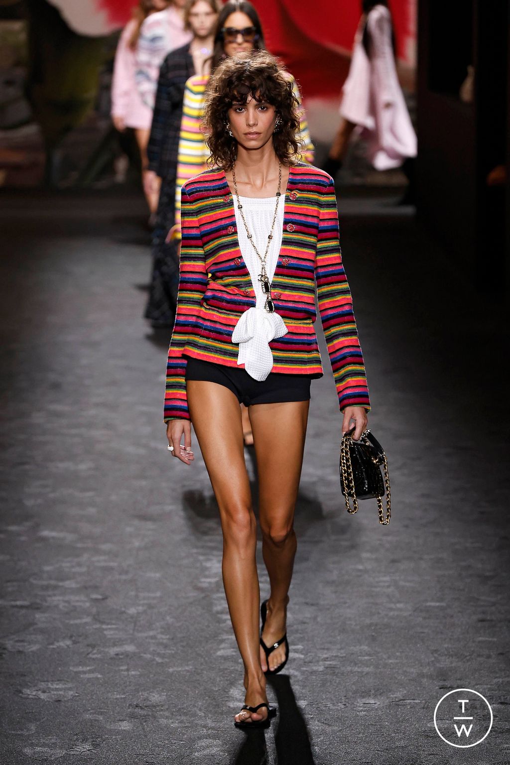 Fashion Week Paris Spring/Summer 2024 look 15 from the Chanel collection 女装