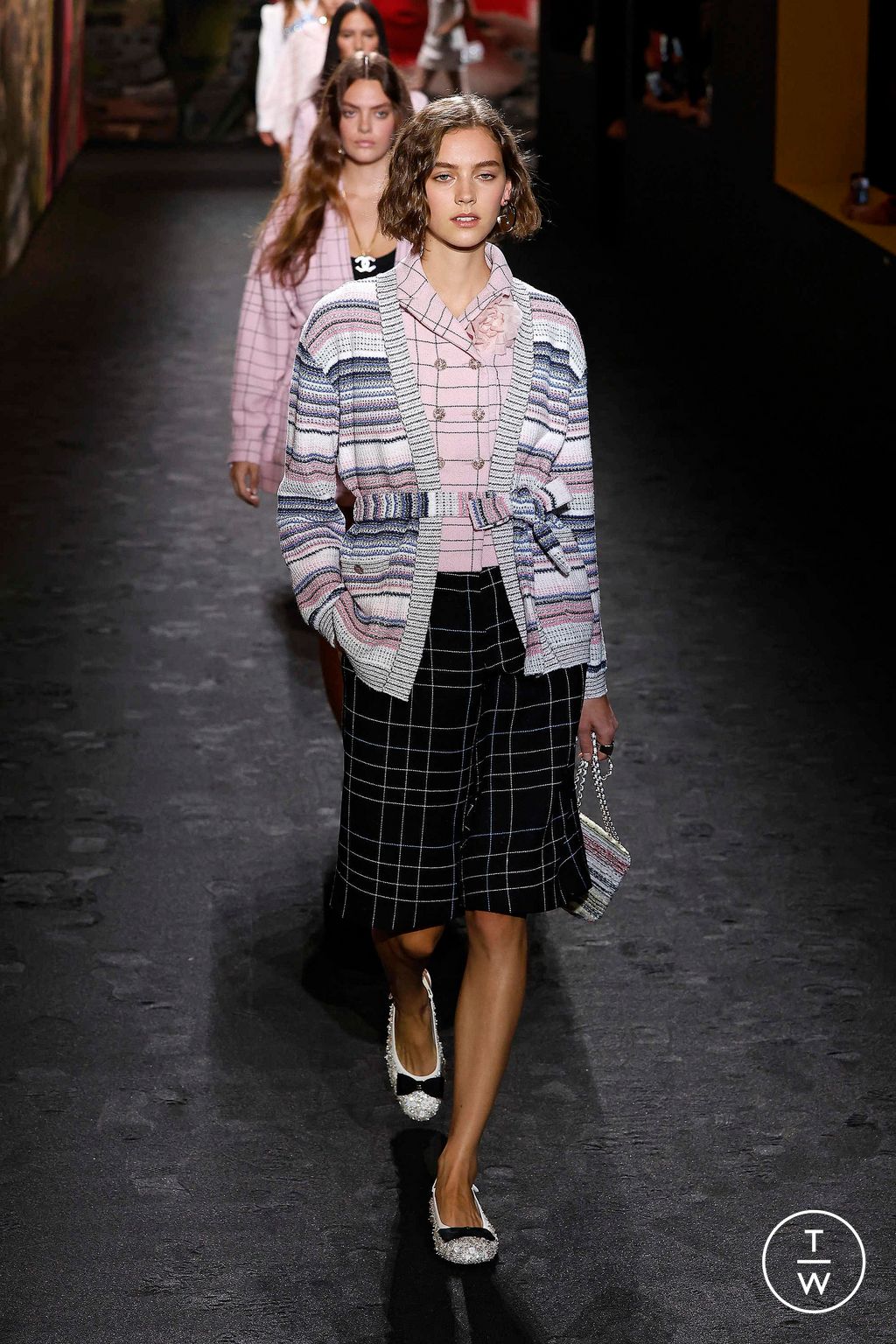 Fashion Week Paris Spring/Summer 2024 look 18 de la collection Chanel womenswear