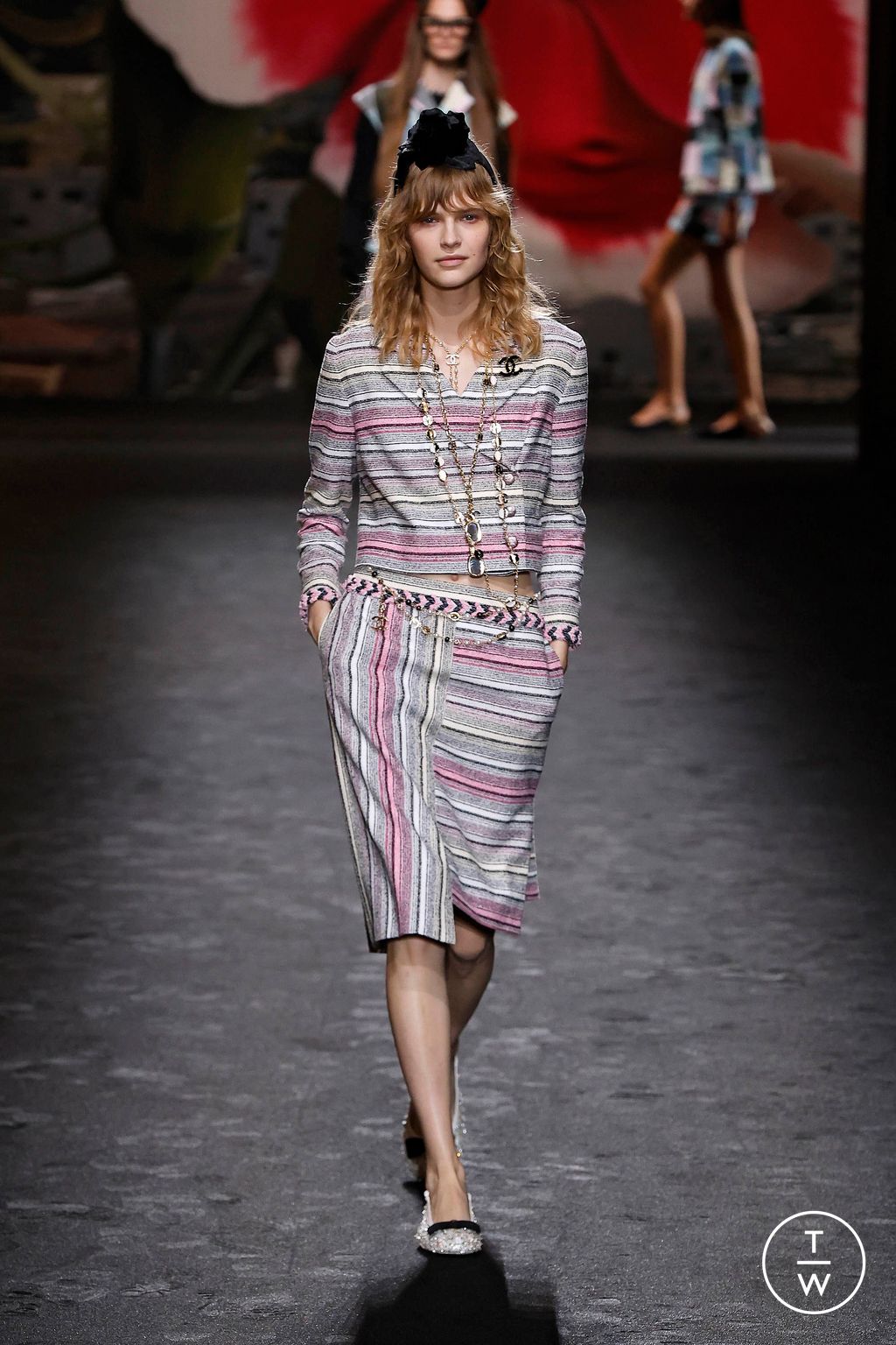 Fashion Week Paris Spring/Summer 2024 look 25 de la collection Chanel womenswear