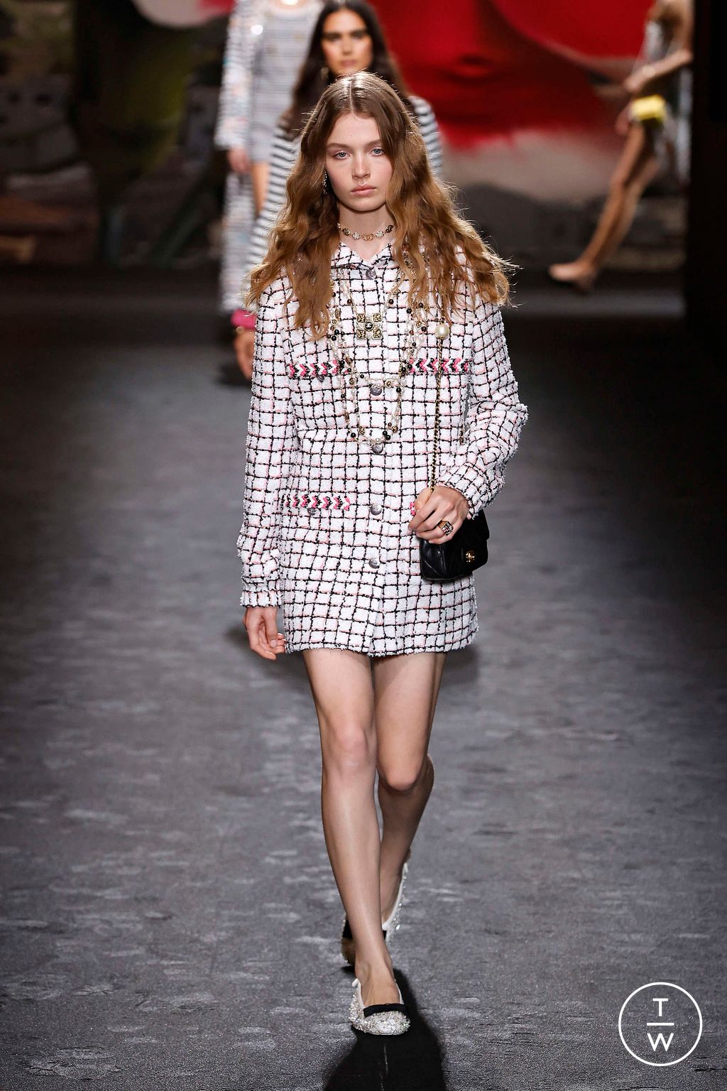 Fashion Week Paris Spring/Summer 2024 look 31 de la collection Chanel womenswear