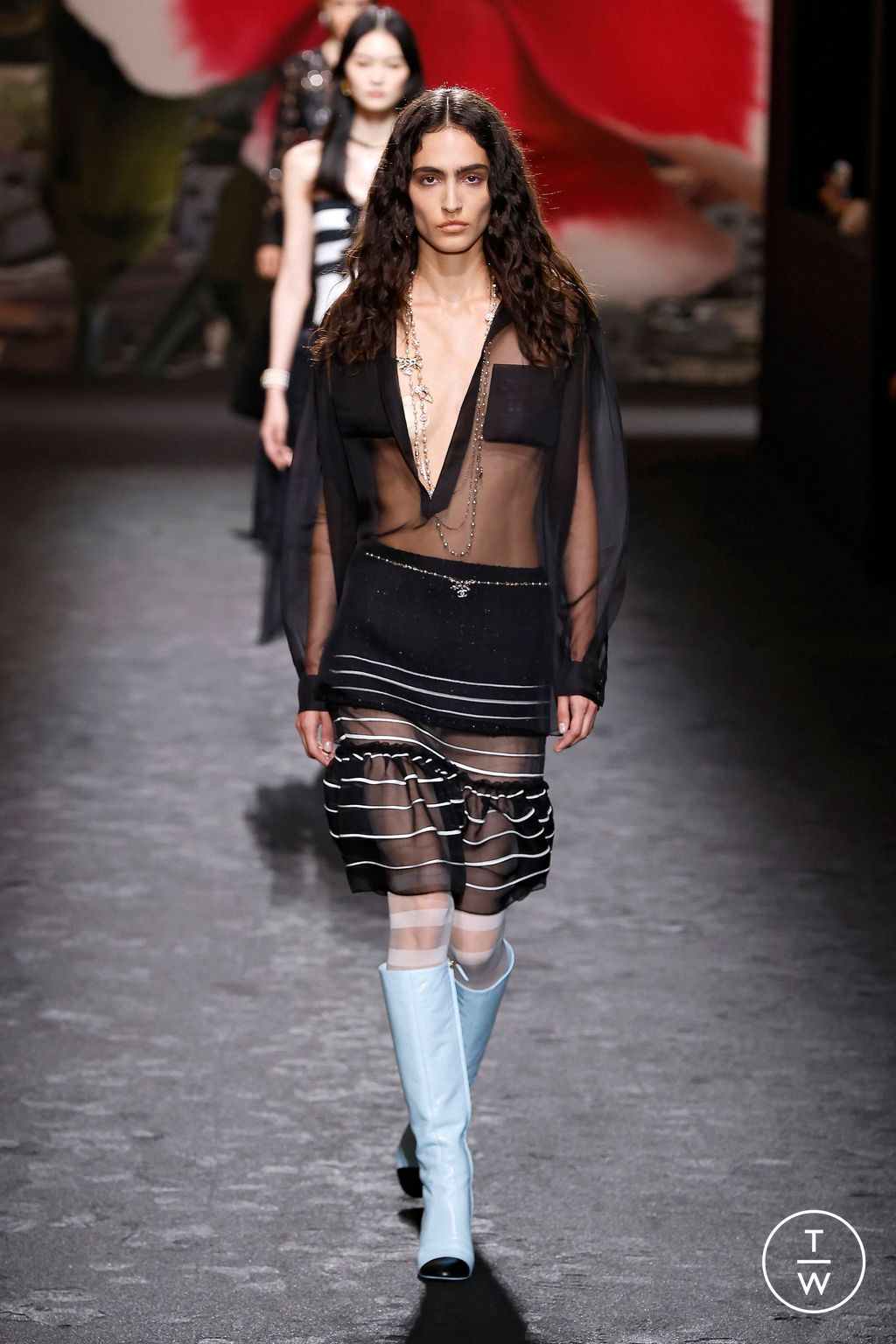 Fashion Week Paris Spring/Summer 2024 look 58 from the Chanel collection 女装