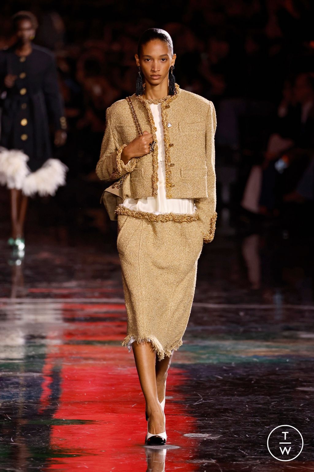 Fashion Week Paris Spring/Summer 2026 look 32 from the Chanel collection womenswear