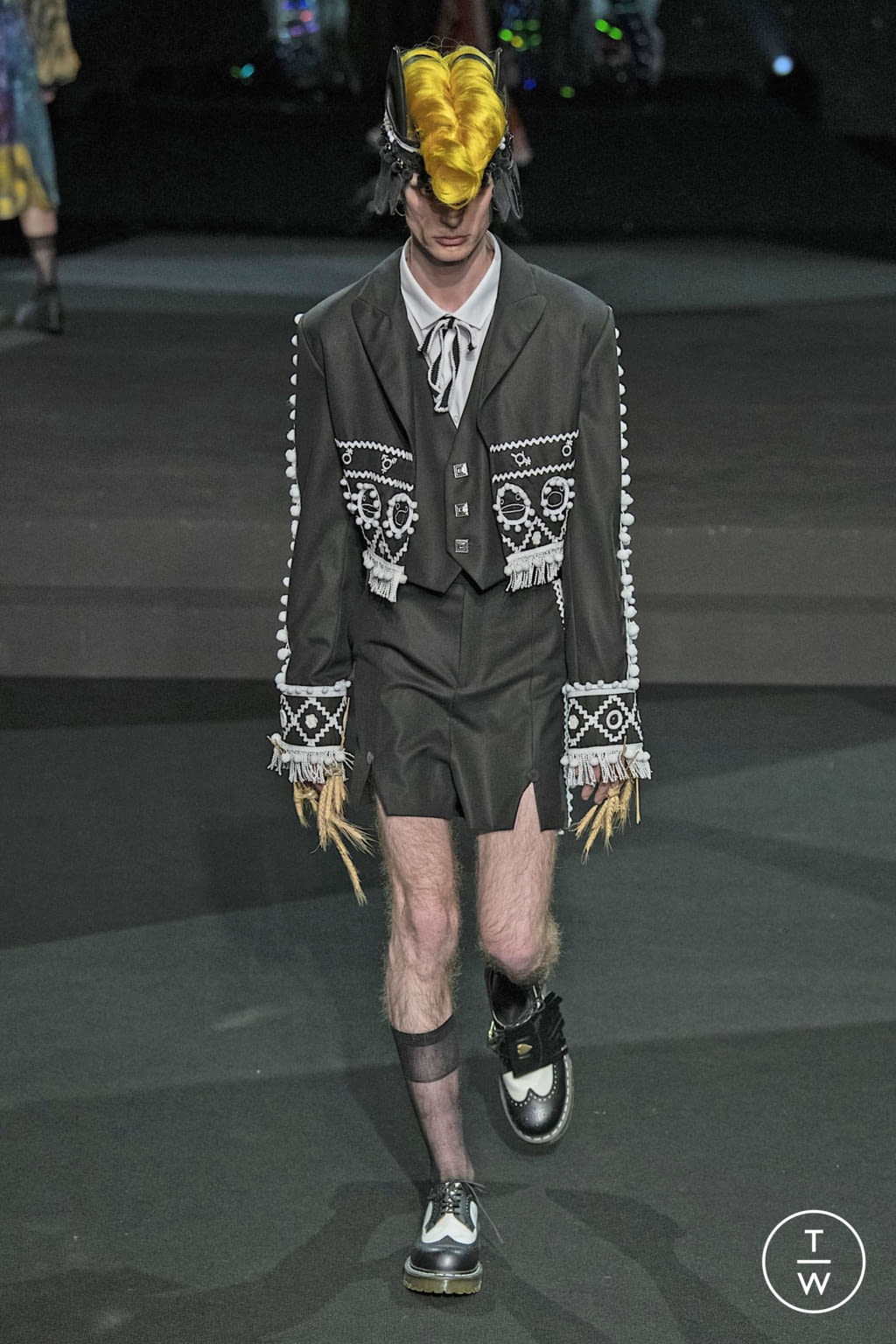 Fashion Week London Fall/Winter 2020 look 9 from the Charles Jeffrey LOVERBOY collection menswear