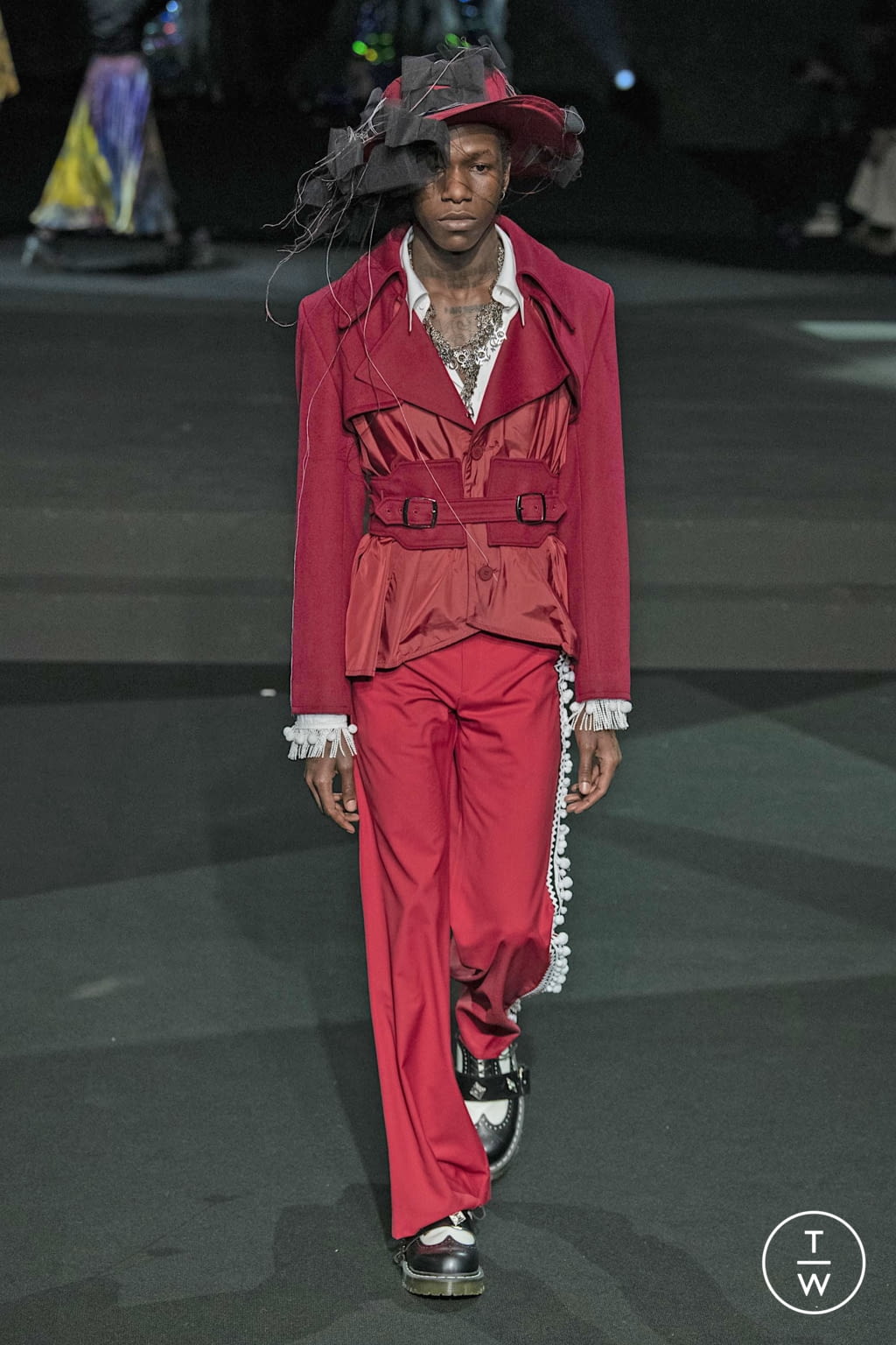 Fashion Week London Fall/Winter 2020 look 13 from the Charles Jeffrey LOVERBOY collection menswear