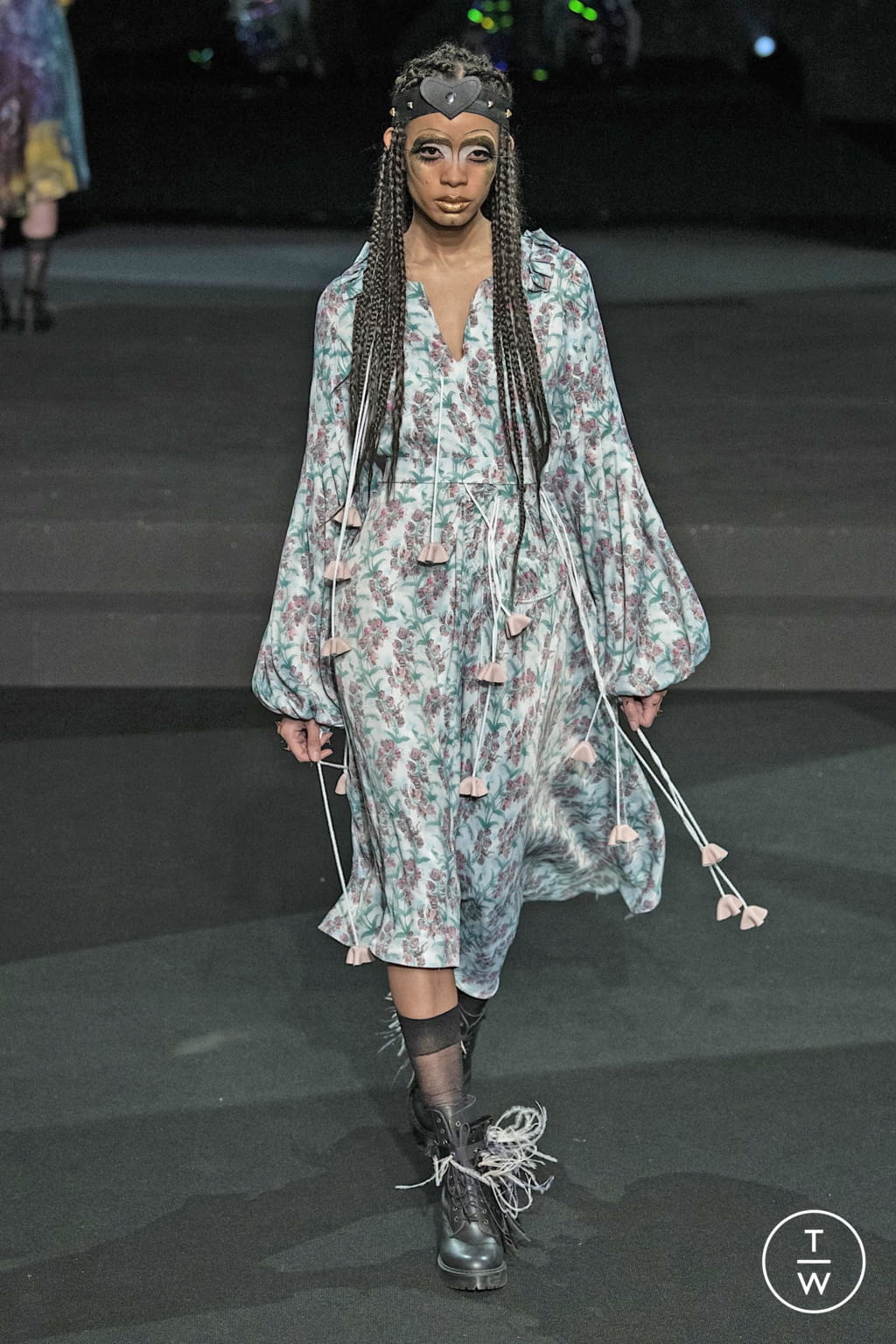 Fashion Week London Fall/Winter 2020 look 19 de la collection Charles Jeffrey LOVERBOY menswear