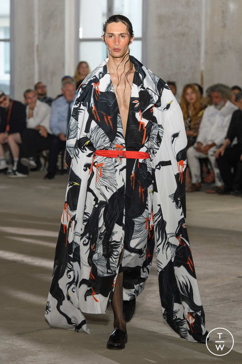 Fashion Week Paris Fall/Winter 2023 look 6 de la collection Charles de Vilmorin couture