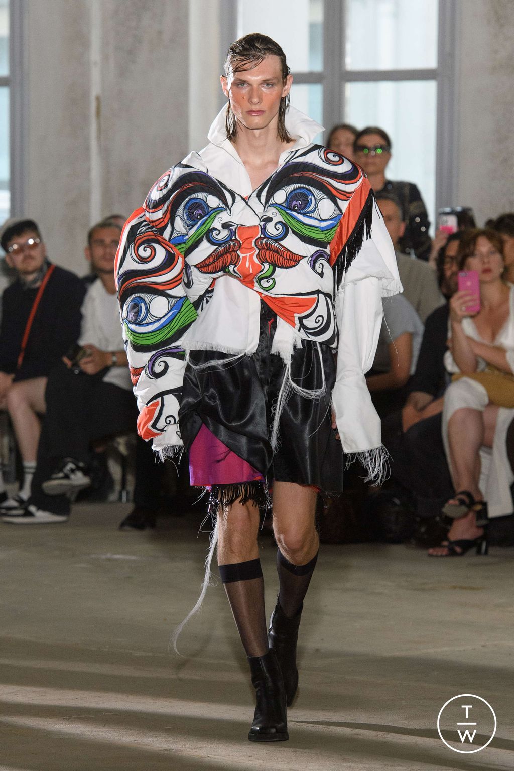 Fashion Week Paris Fall/Winter 2023 look 7 from the Charles de Vilmorin collection couture