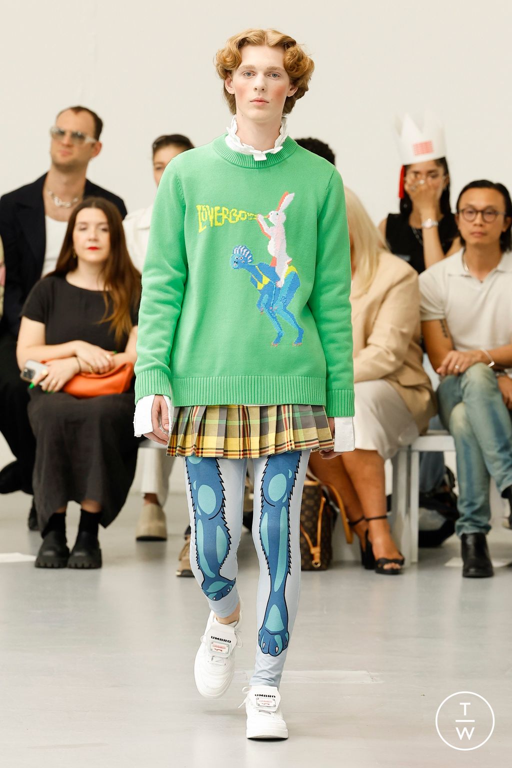 Fashion Week Milan Spring/Summer 2024 look 25 from the Charles Jeffrey LOVERBOY collection menswear