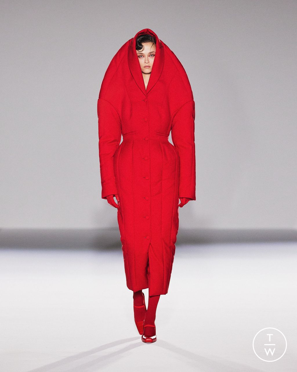 Fashion Week Paris Fall/Winter 2024 look 3 de la collection Chen Peng womenswear
