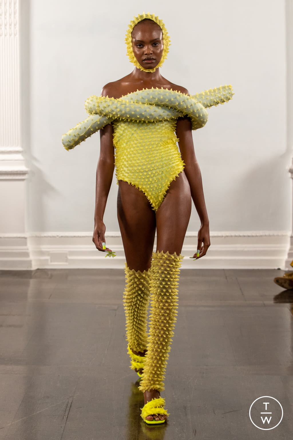 Fashion Week London Spring/Summer 2022 look 26 from the Fashion East collection womenswear