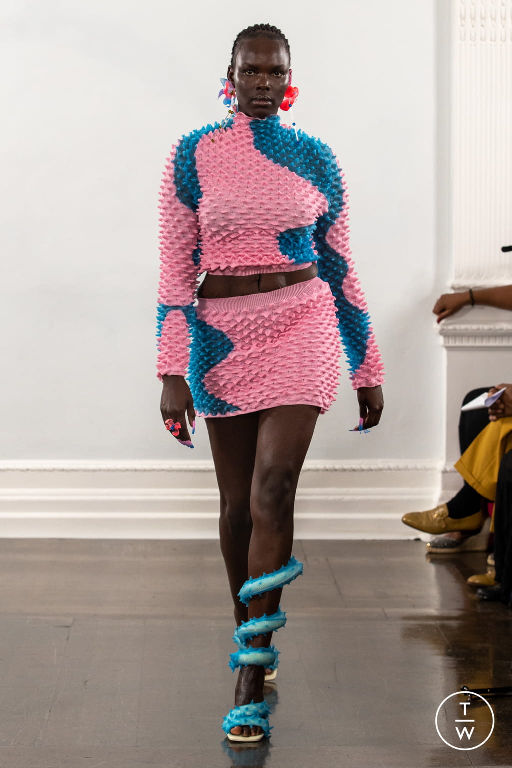 Fashion Week London Spring/Summer 2022 look 28 from the Fashion East collection 女装