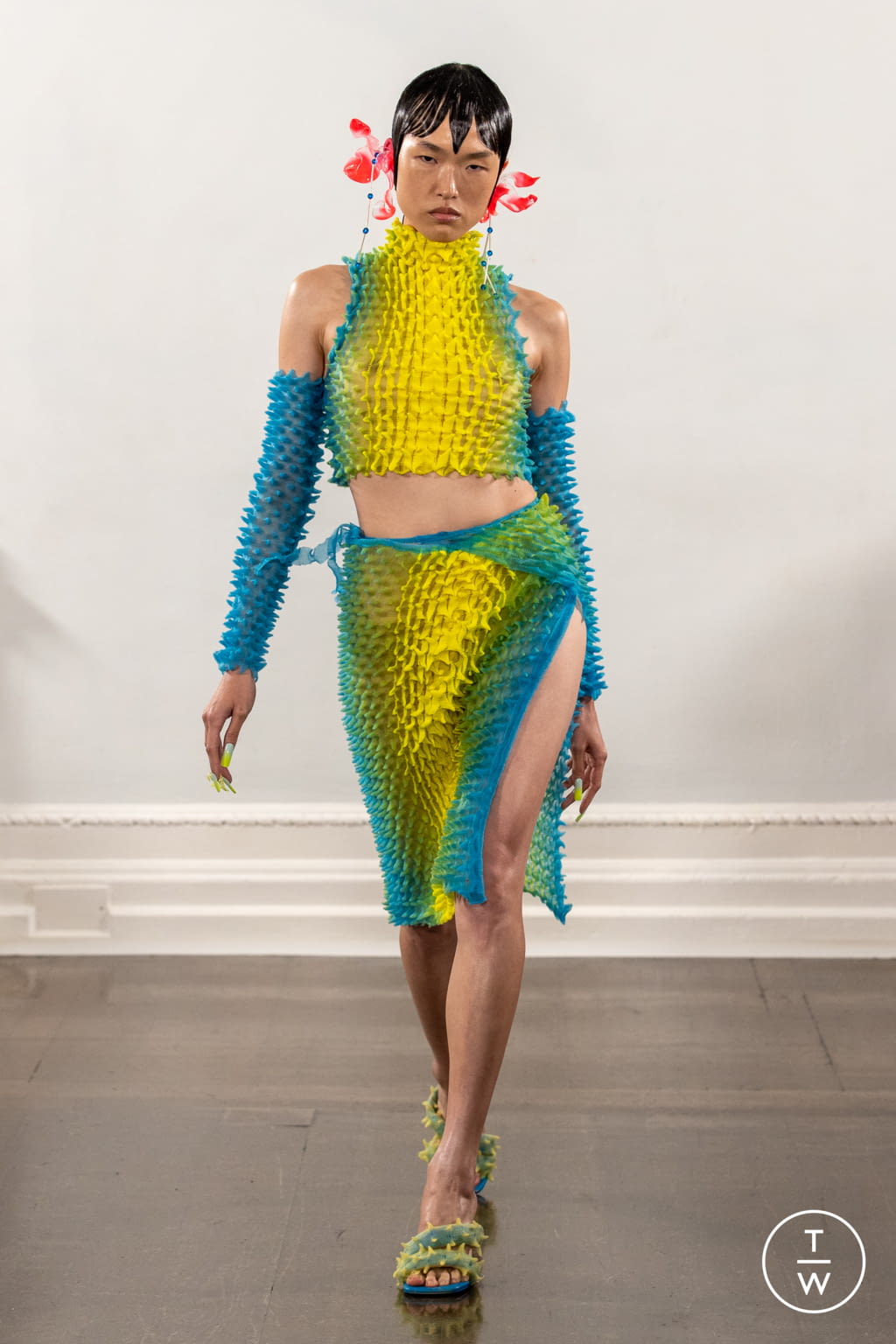 Fashion Week London Spring/Summer 2022 look 36 from the Fashion East collection womenswear
