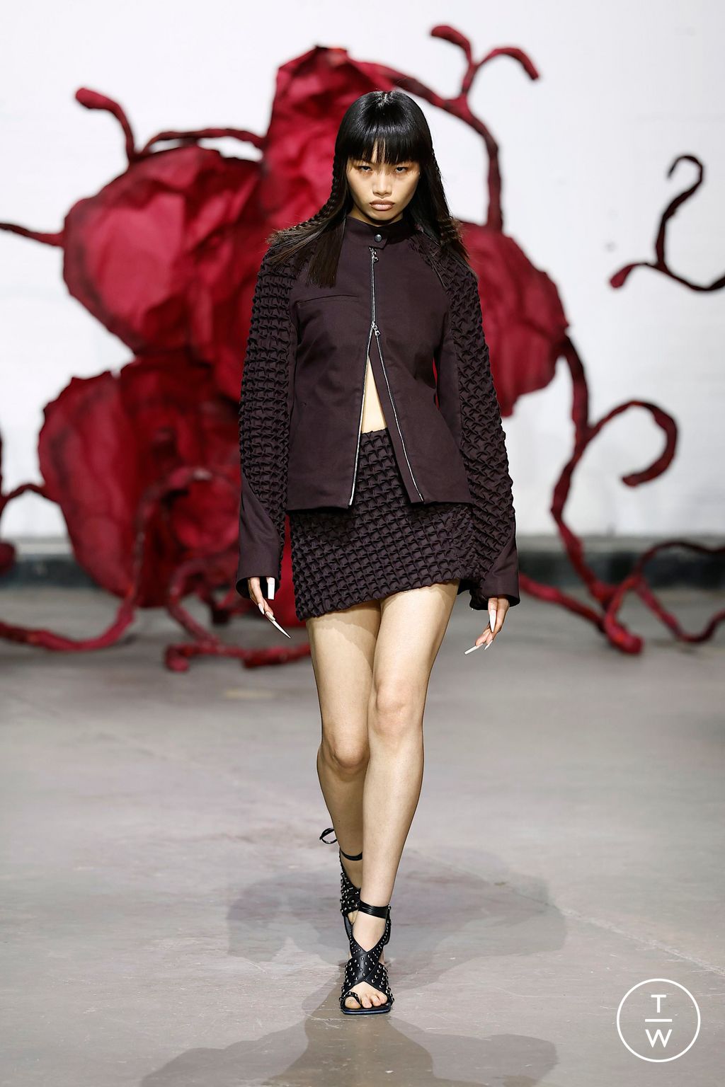 Fashion Week London Fall/Winter 2025 look 2 from the Chet Lo collection womenswear