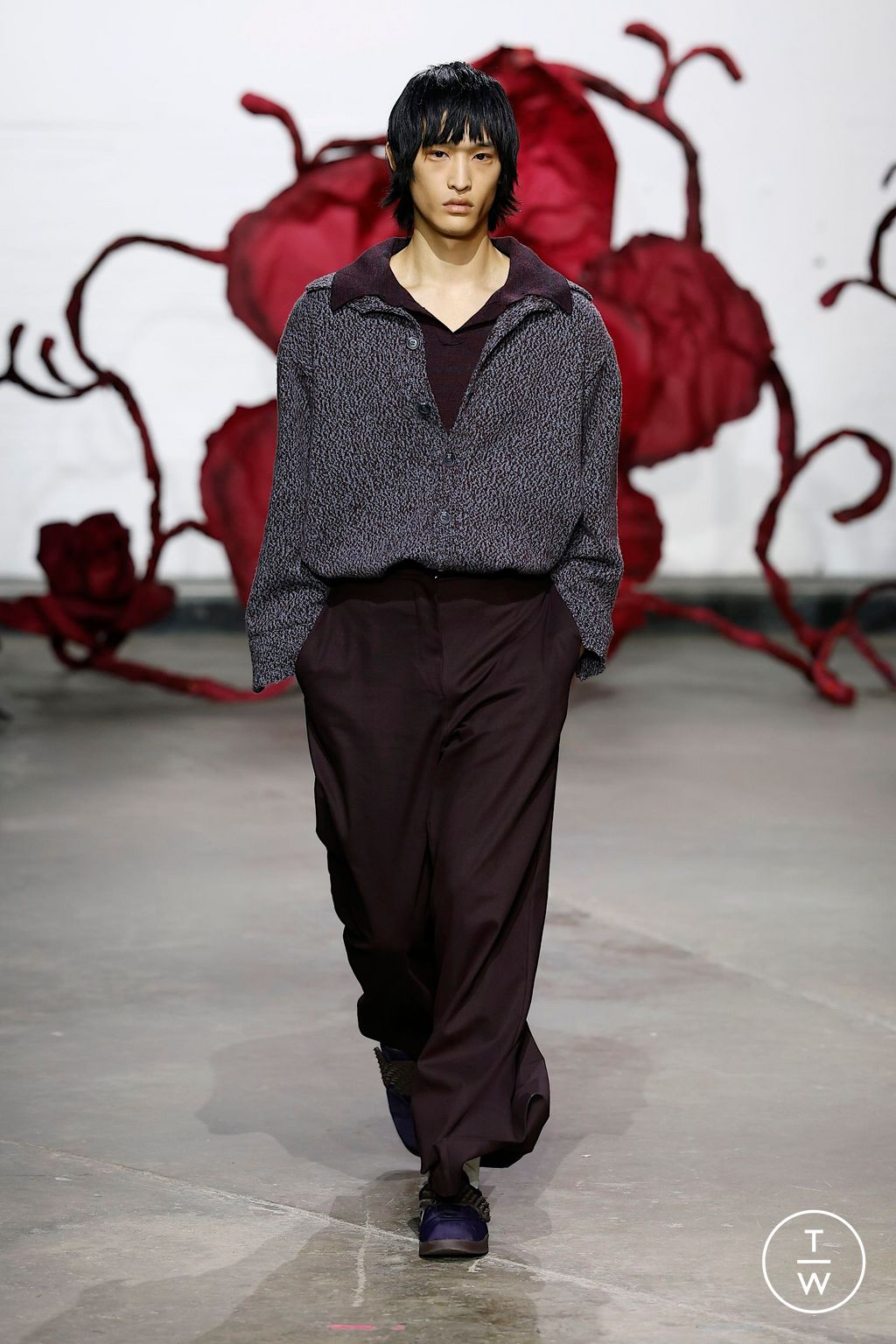 Fashion Week London Fall/Winter 2025 look 8 from the Chet Lo collection womenswear