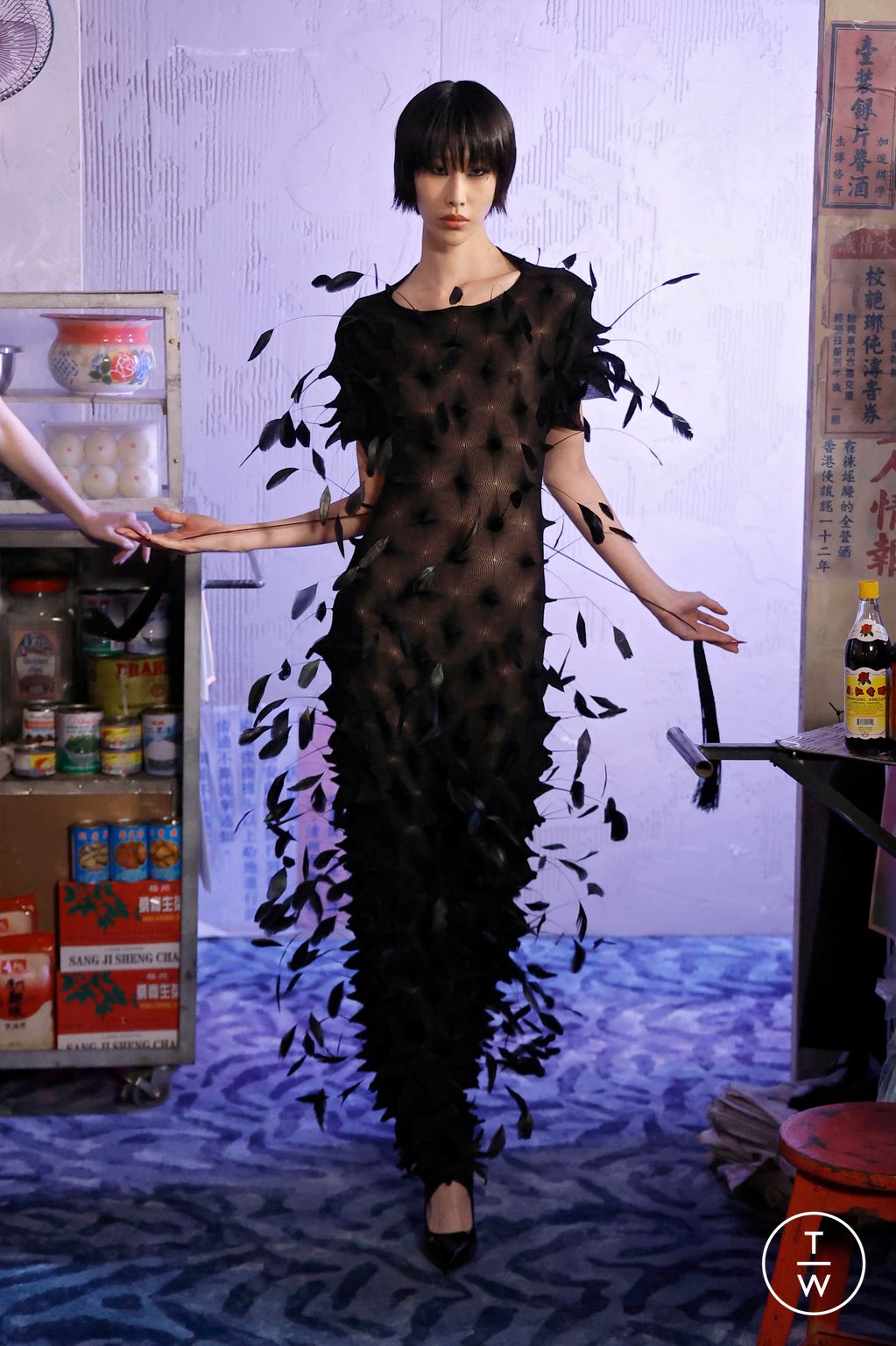 Fashion Week London Fall/Winter 2026 look 13 from the Chet Lo collection 女装