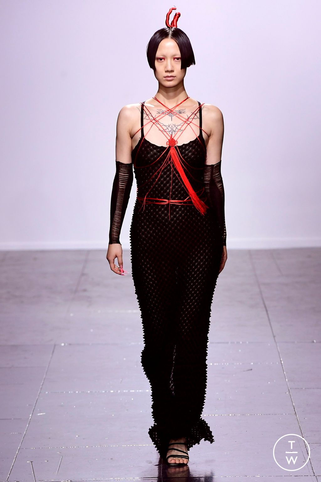 Fashion Week London Spring/Summer 2024 look 26 from the Chet Lo collection womenswear