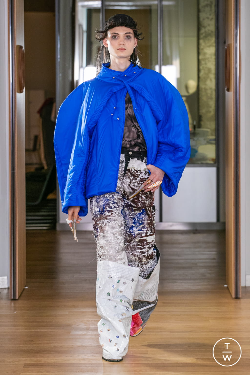 Fashion Week Paris Fall/Winter 2021 look 46 from the IFM PARIS collection womenswear