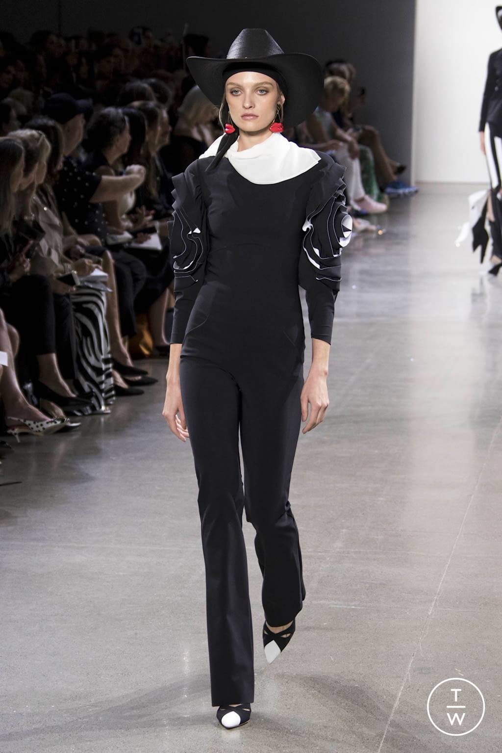 Fashion Week New York Spring/Summer 2020 look 14 from the Chiara Boni collection womenswear