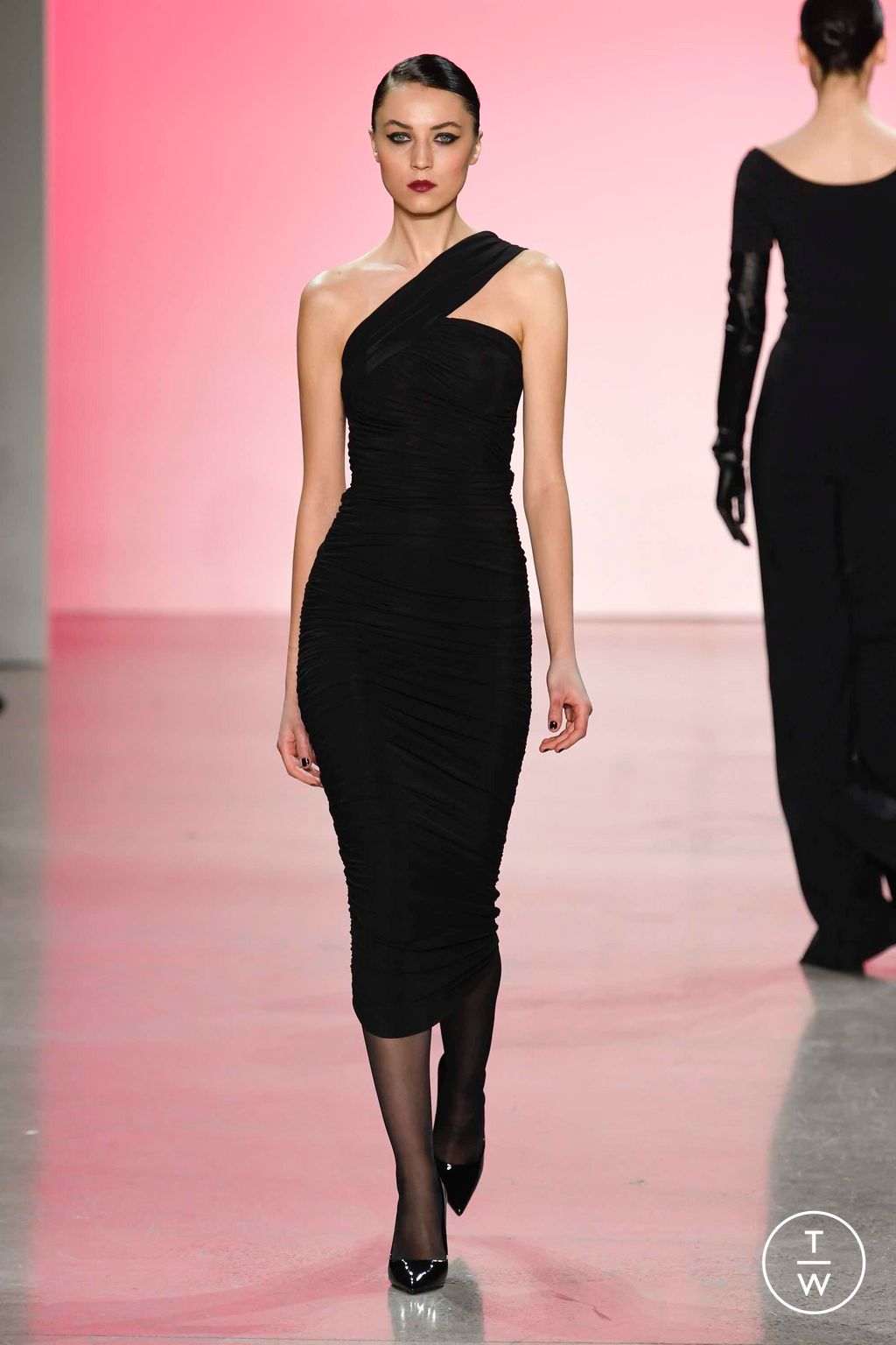 Fashion Week New York Fall/Winter 2023 look 51 from the Chiara Boni collection womenswear