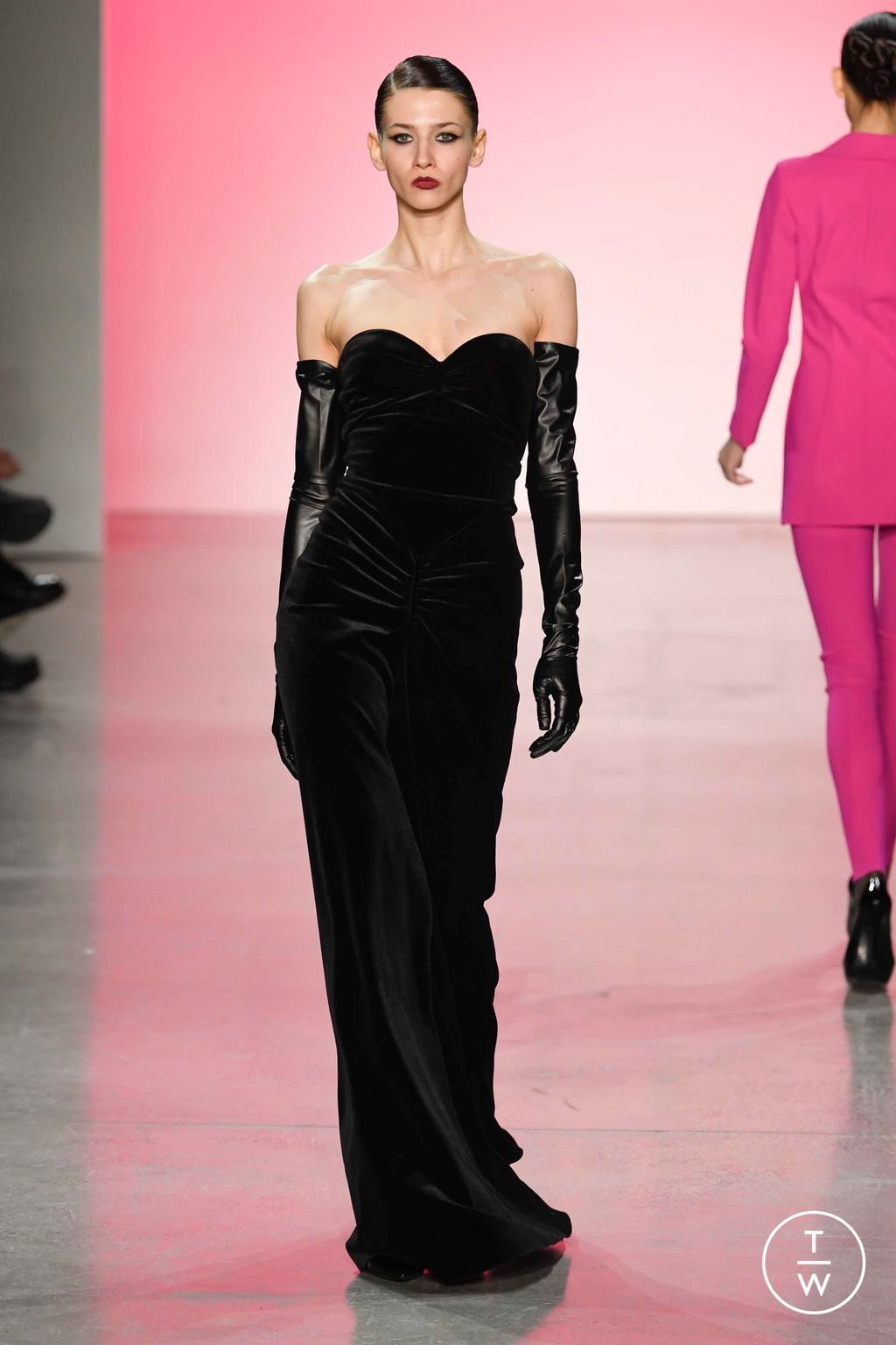 Fashion Week New York Fall/Winter 2023 look 55 from the Chiara Boni collection 女装