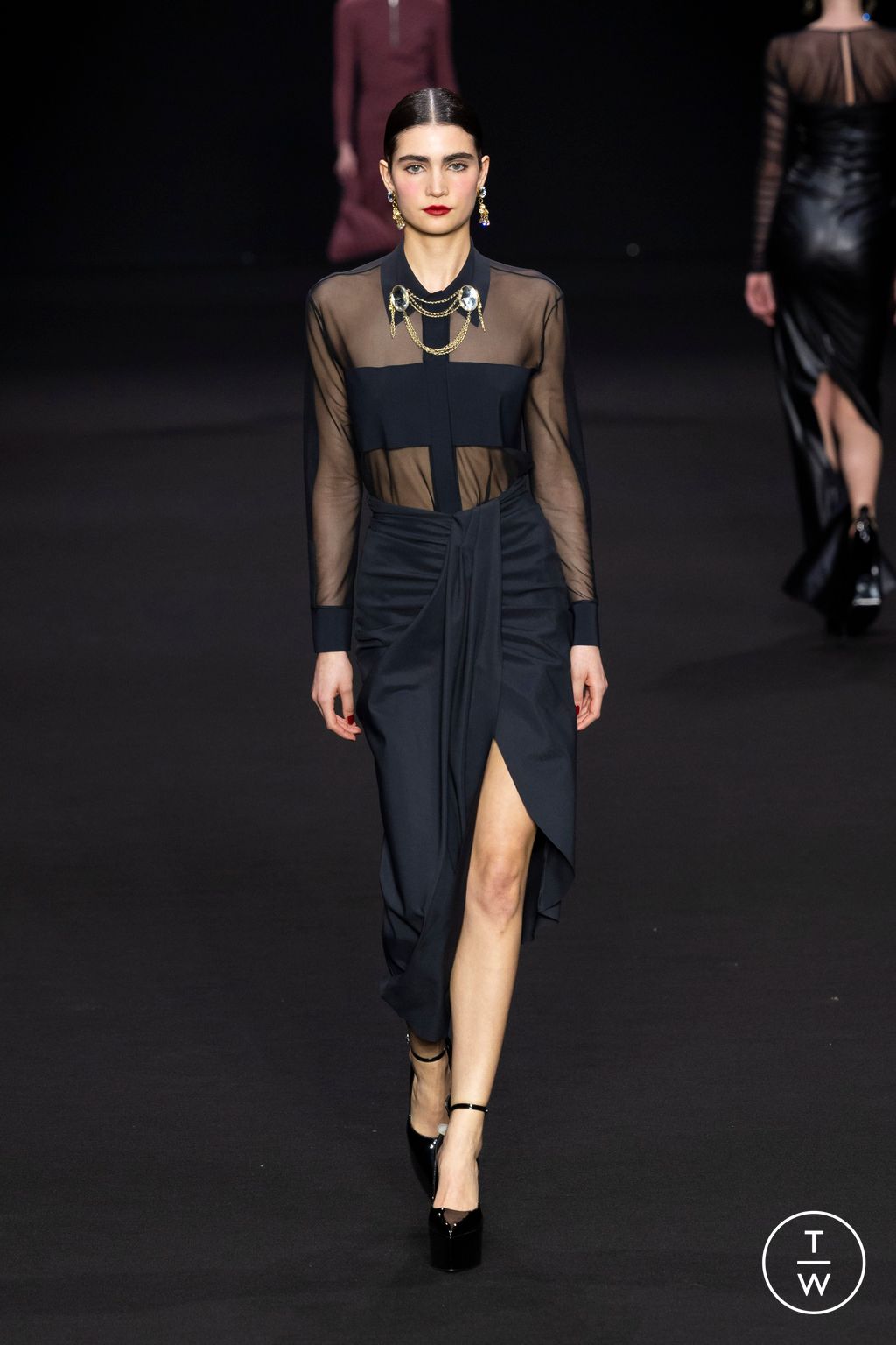 Fashion Week Milan Fall/Winter 2024 look 16 de la collection Chiara Boni womenswear