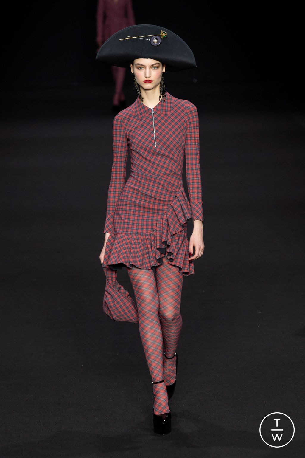 Fashion Week Milan Fall/Winter 2024 look 17 from the Chiara Boni collection womenswear