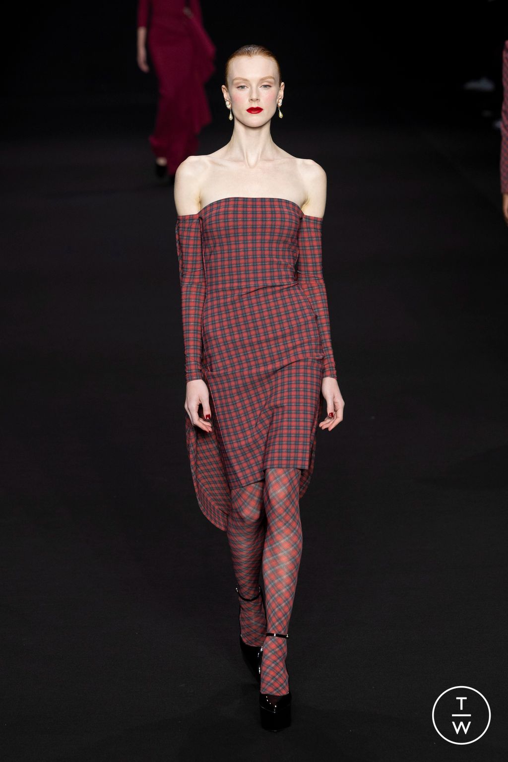Fashion Week Milan Fall/Winter 2024 look 19 de la collection Chiara Boni womenswear