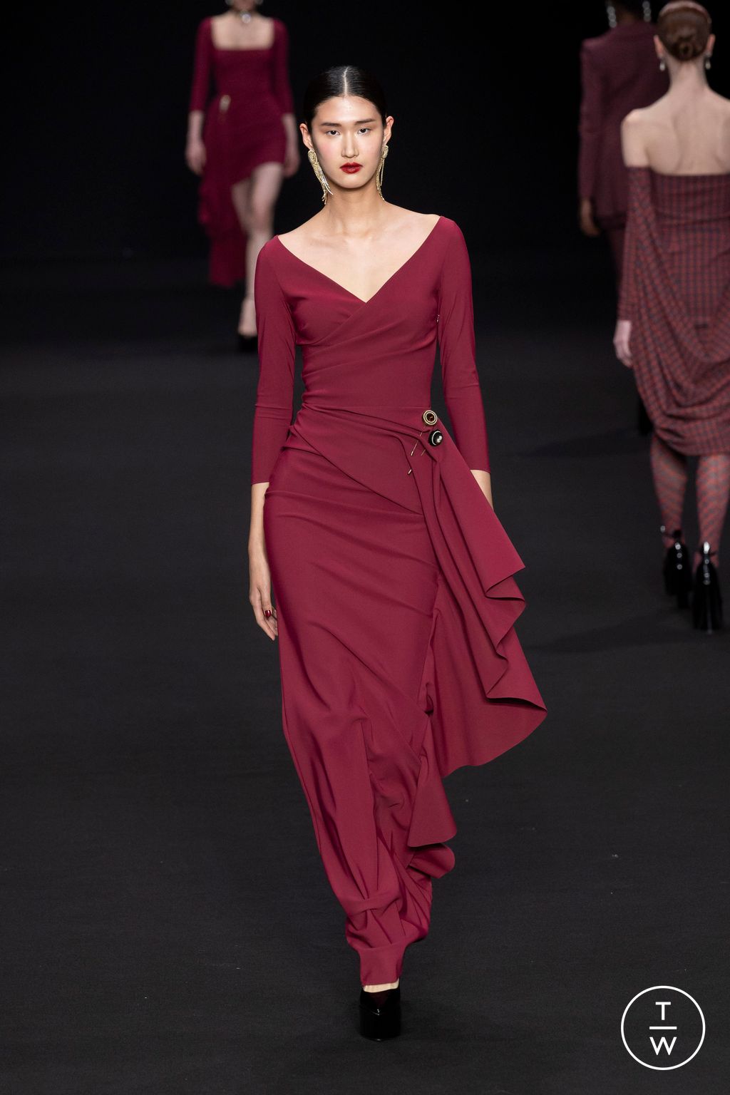 Fashion Week Milan Fall/Winter 2024 look 20 from the Chiara Boni collection womenswear