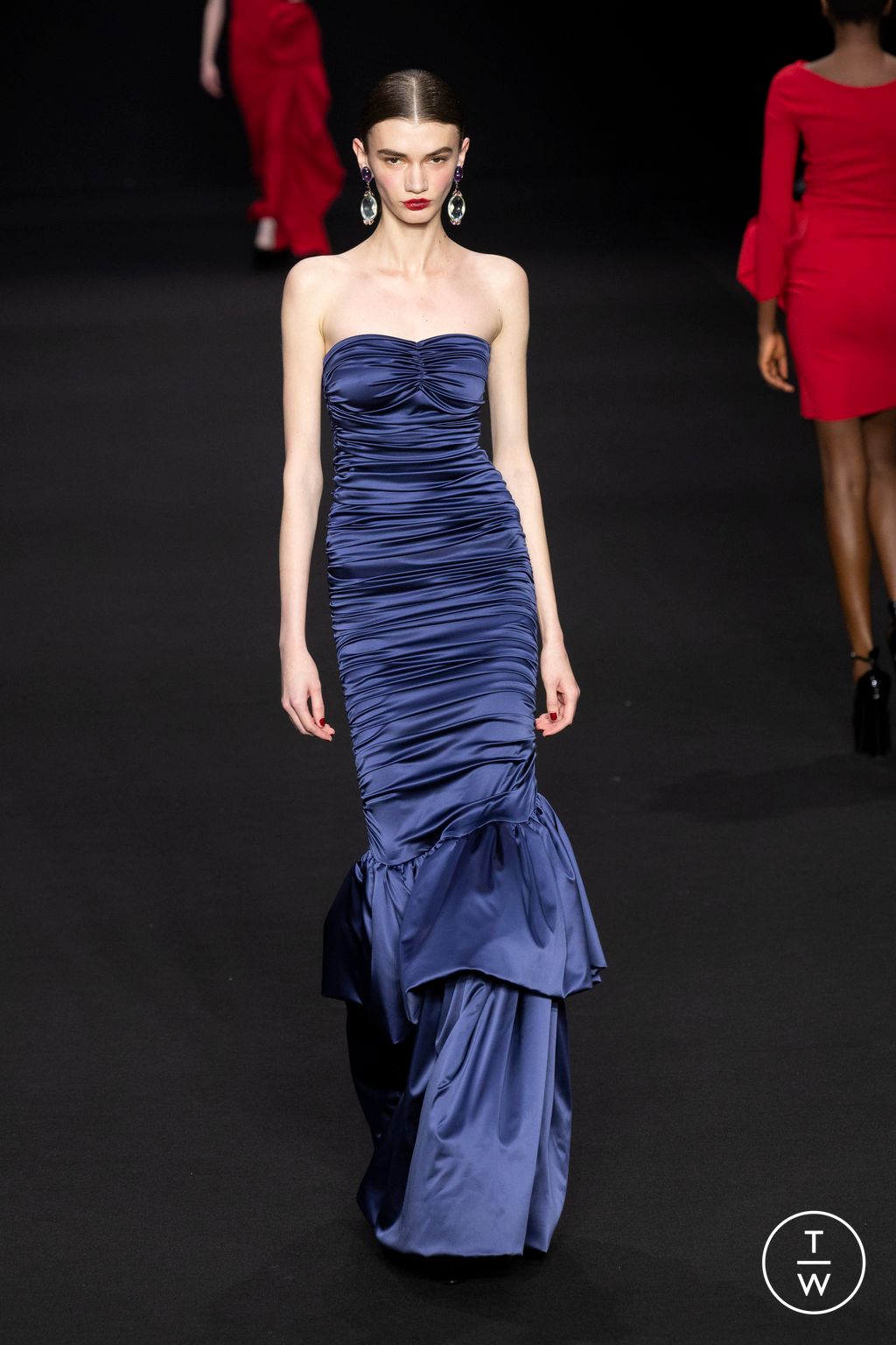 Fashion Week Milan Fall/Winter 2024 look 40 from the Chiara Boni collection womenswear