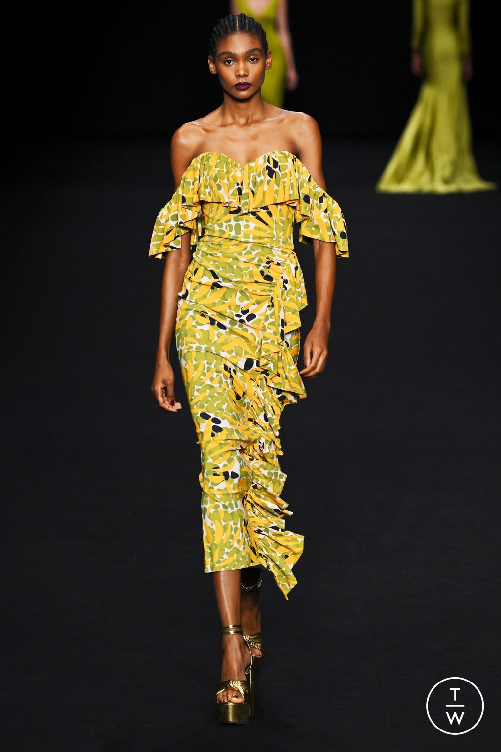 Fashion Week Milan Spring/Summer 2024 look 18 from the Chiara Boni collection womenswear