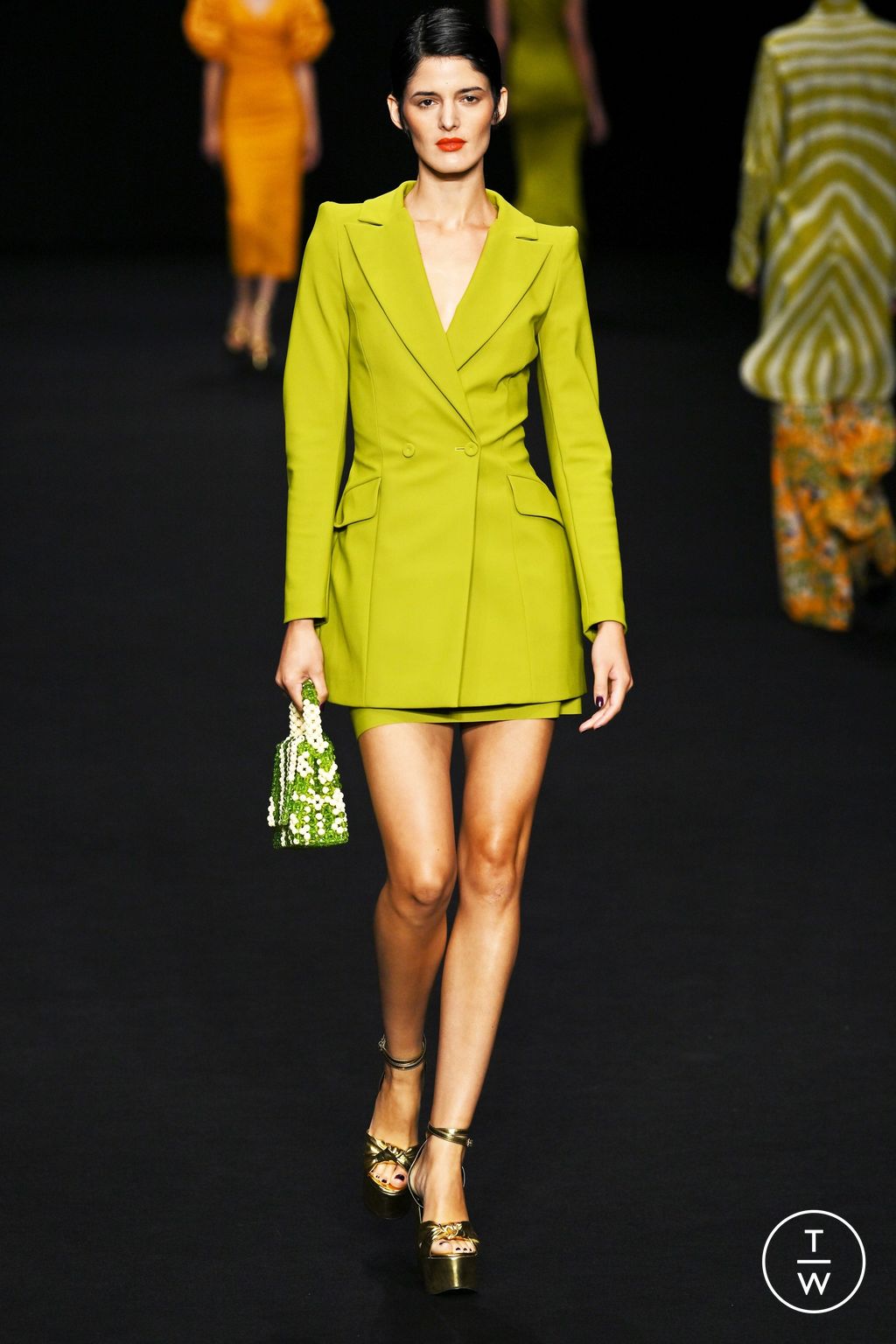 Fashion Week Milan Spring/Summer 2024 look 21 from the Chiara Boni collection womenswear