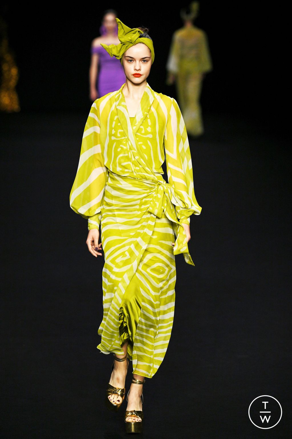 Fashion Week Milan Spring/Summer 2024 look 26 from the Chiara Boni collection womenswear