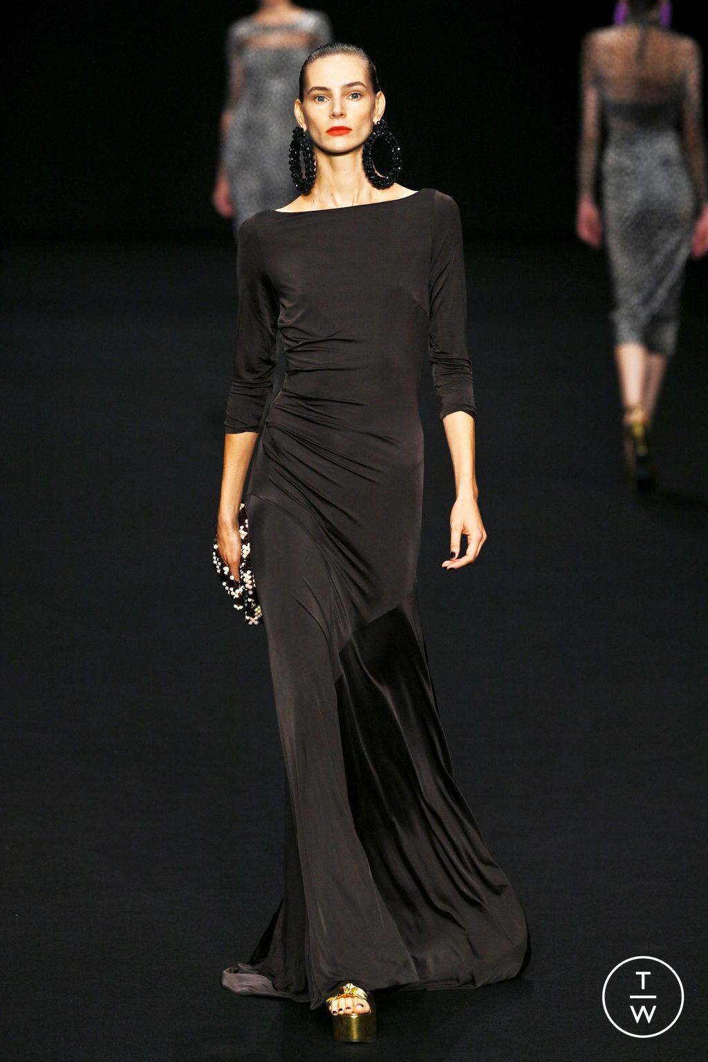 Fashion Week Milan Spring/Summer 2024 look 35 from the Chiara Boni collection womenswear