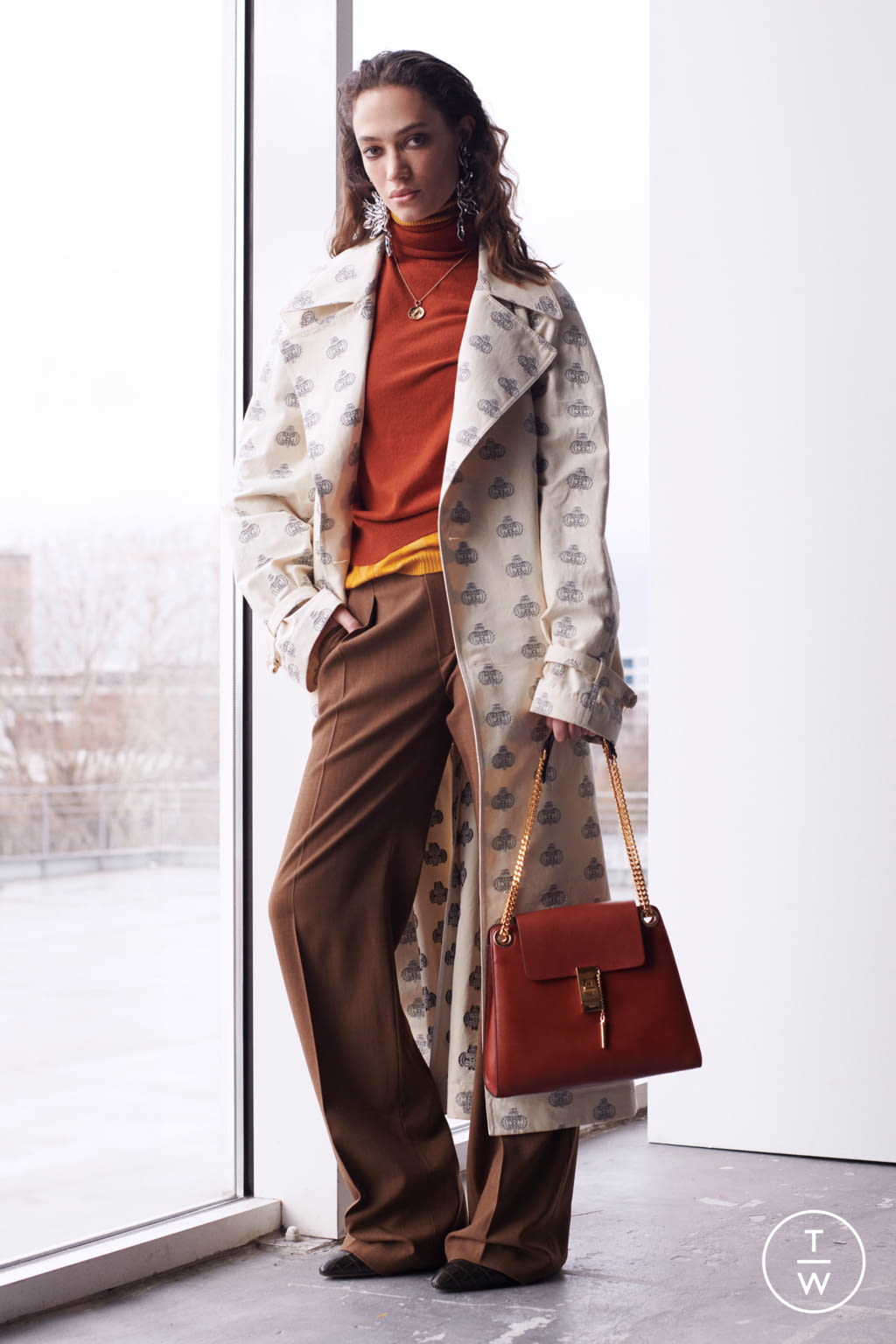 Fashion Week Paris Pre-Fall 2019 look 23 from the Chloé collection womenswear