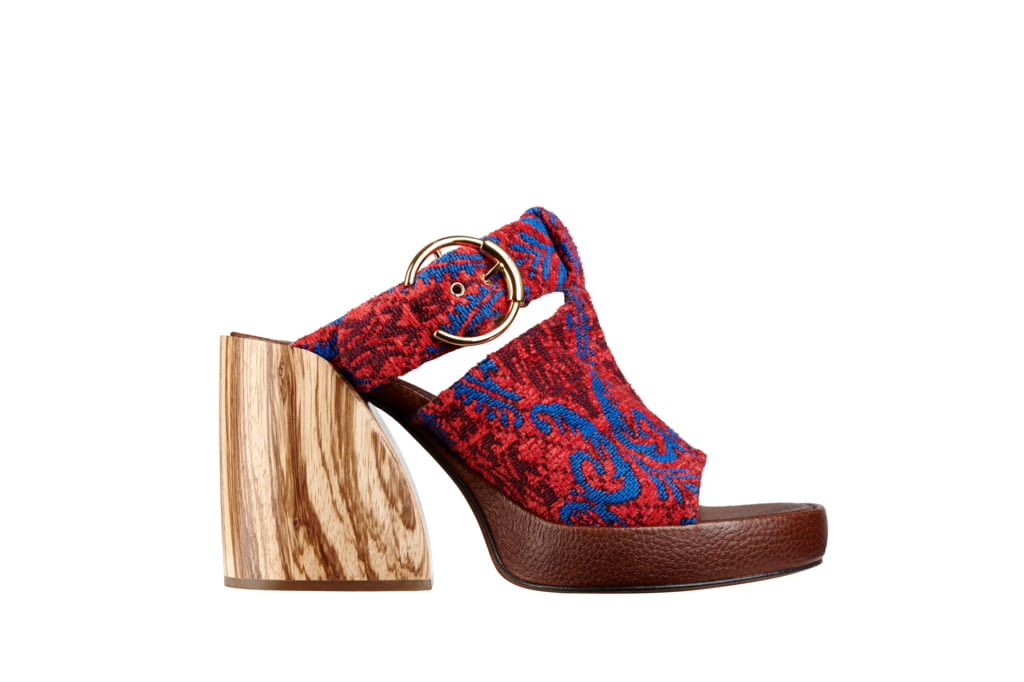 Fashion Week Paris Spring/Summer 2019 look 22 from the Chloé collection 女装配饰