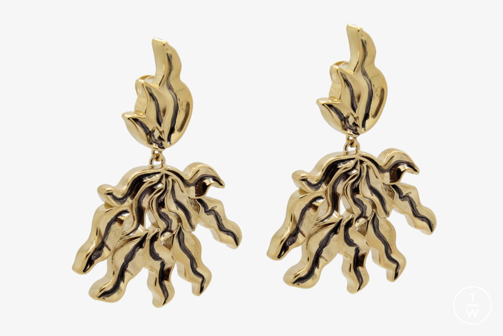 Fashion Week Paris Spring/Summer 2019 look 32 from the Chloé collection womenswear accessories