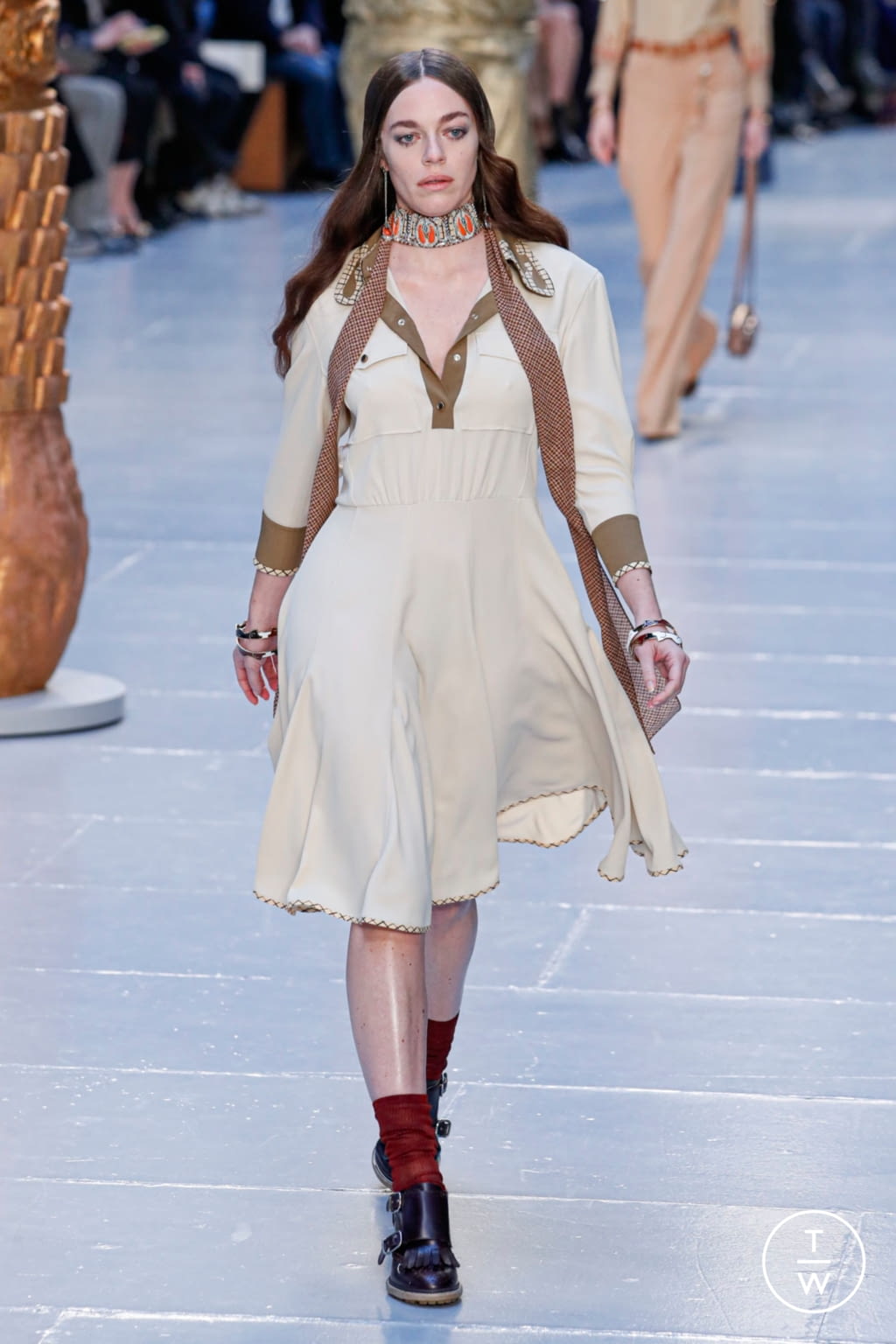 Fashion Week Paris Fall/Winter 2020 look 9 from the Chloé collection womenswear
