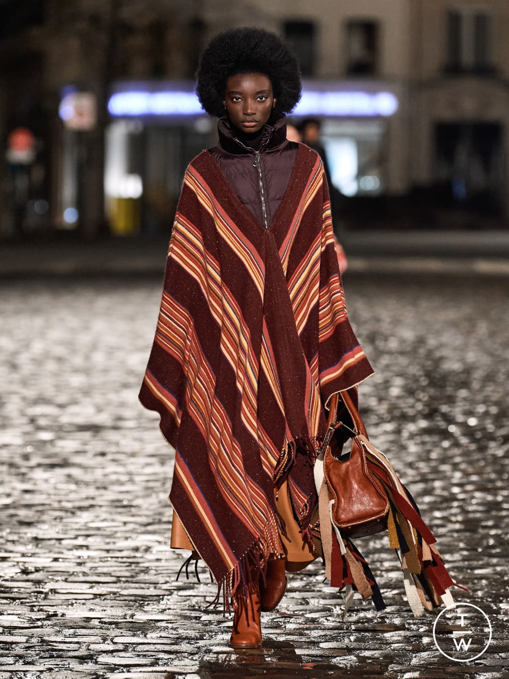 Fashion Week Paris Fall/Winter 2021 look 3 from the Chloé collection womenswear